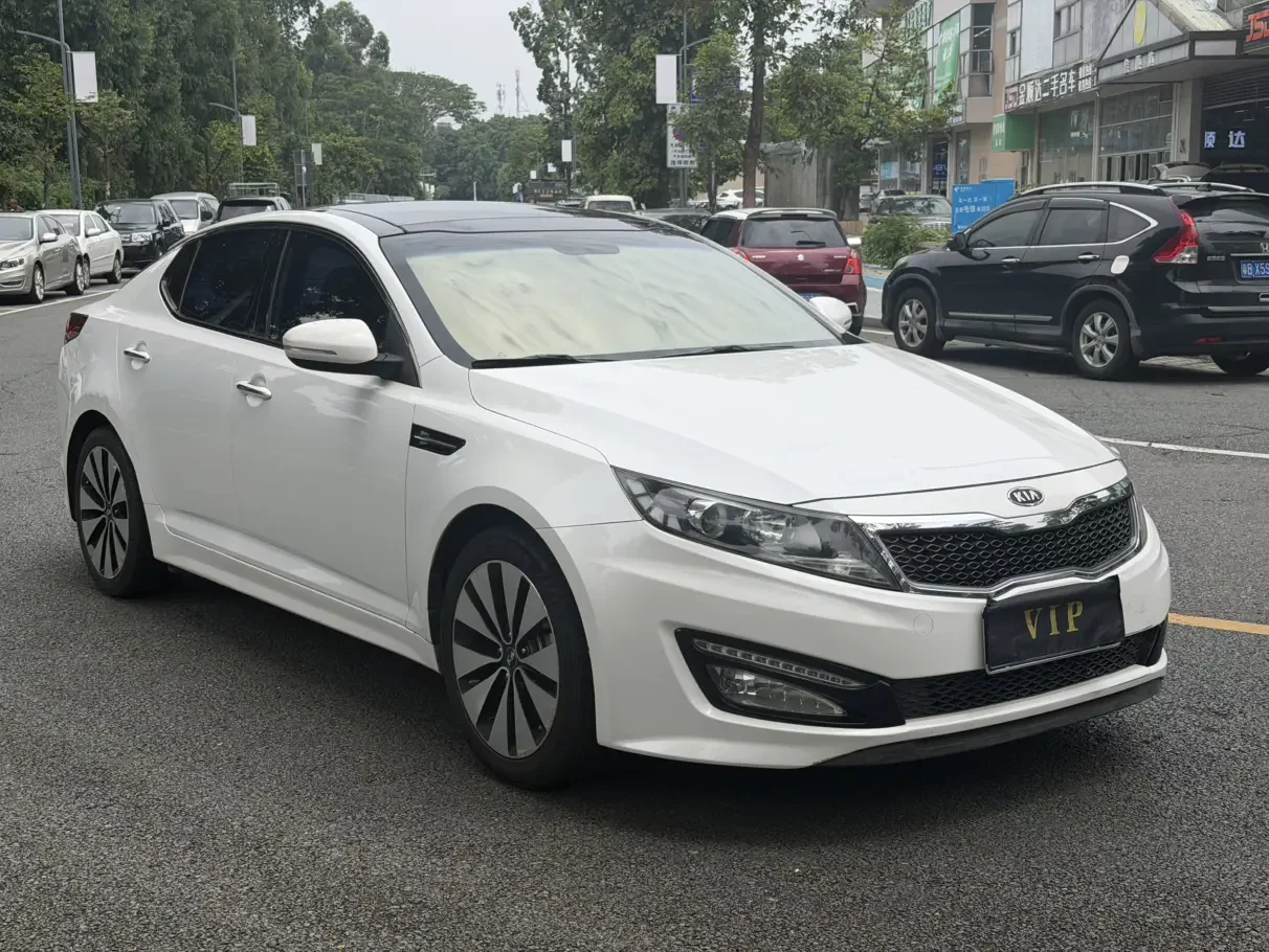 Kia K5