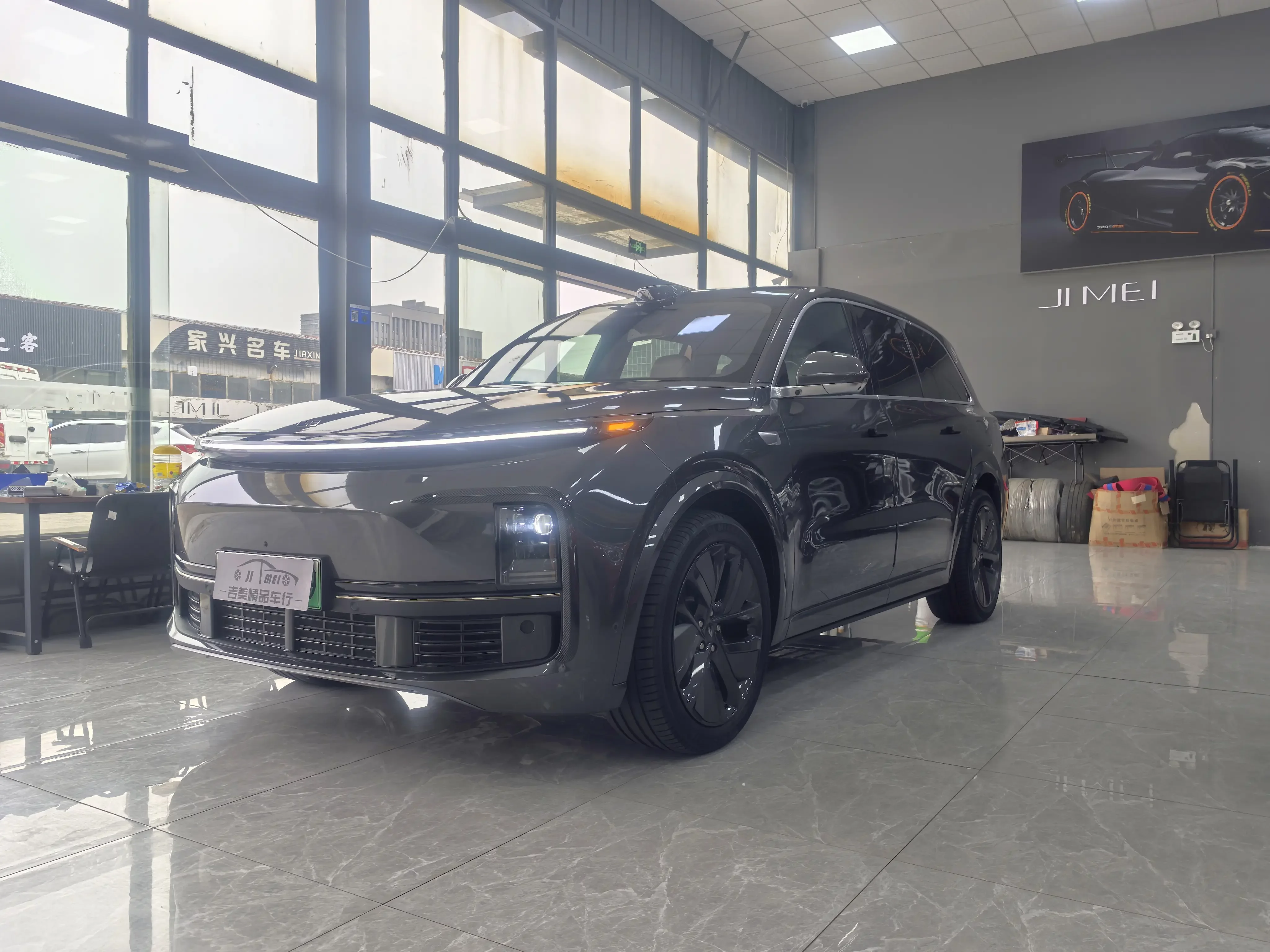 Lixiang L9