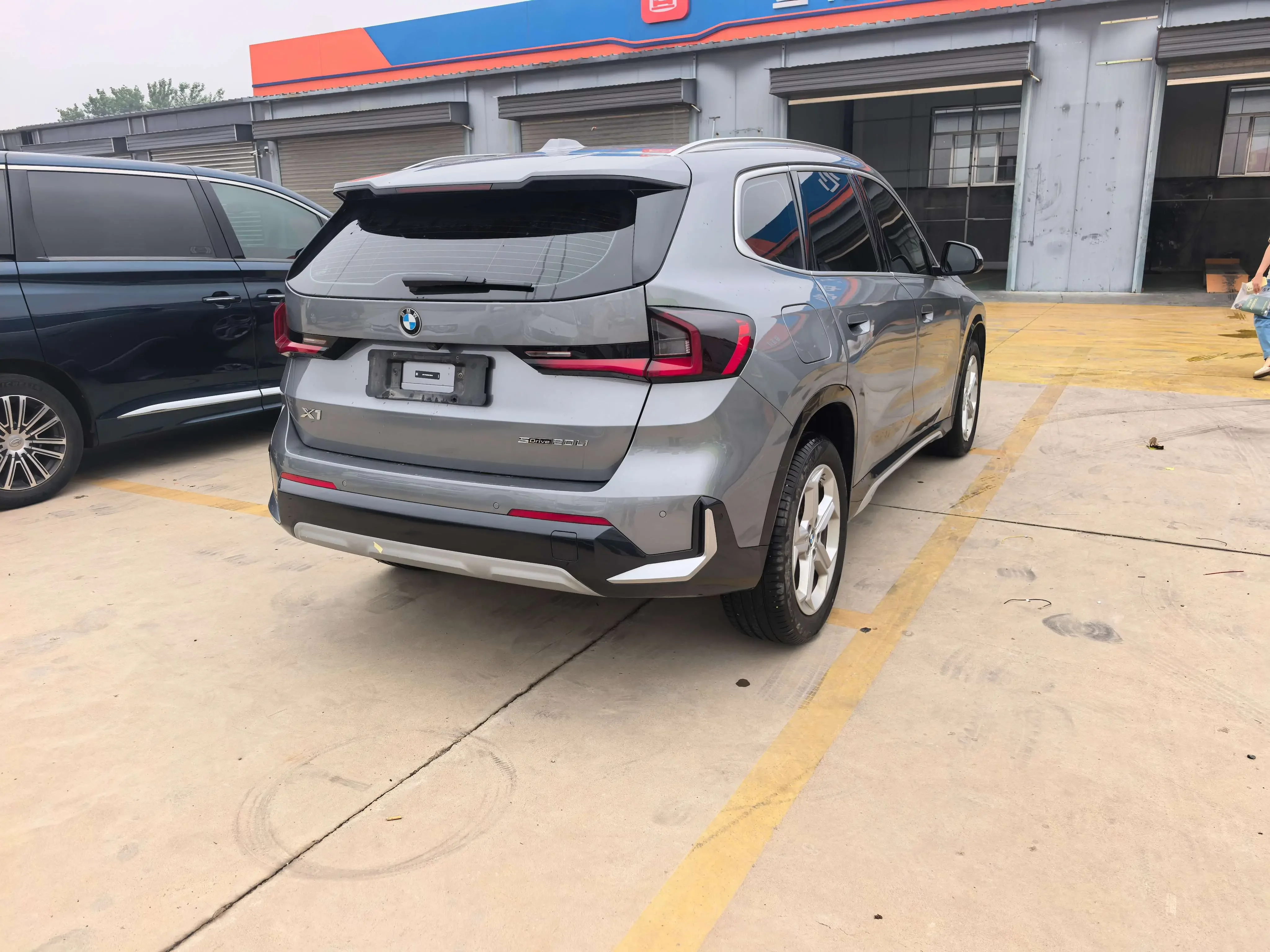 BMW X1