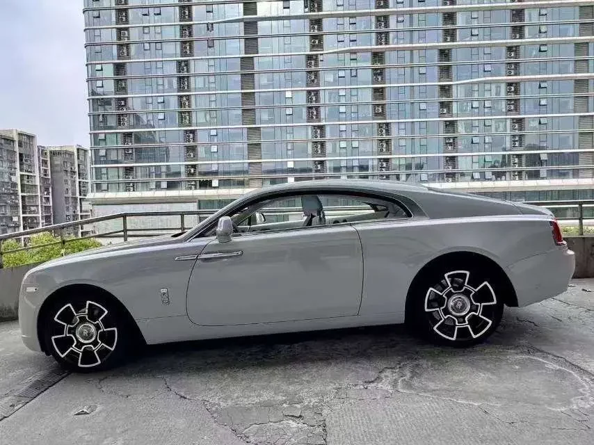 Rolls Royce Phantom