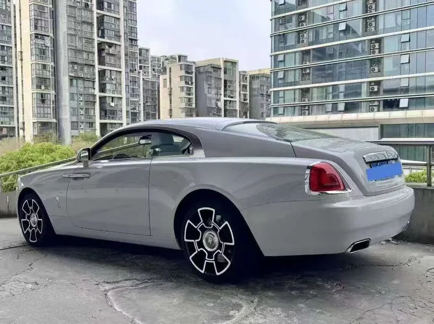 Rolls Royce Phantom