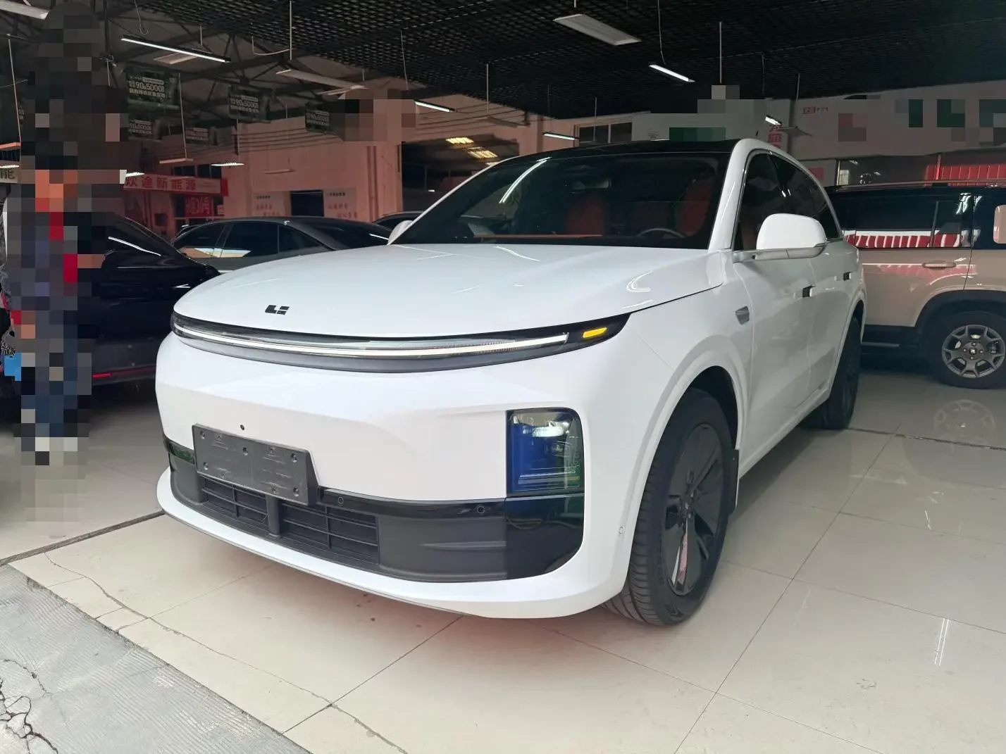 Lixiang L6