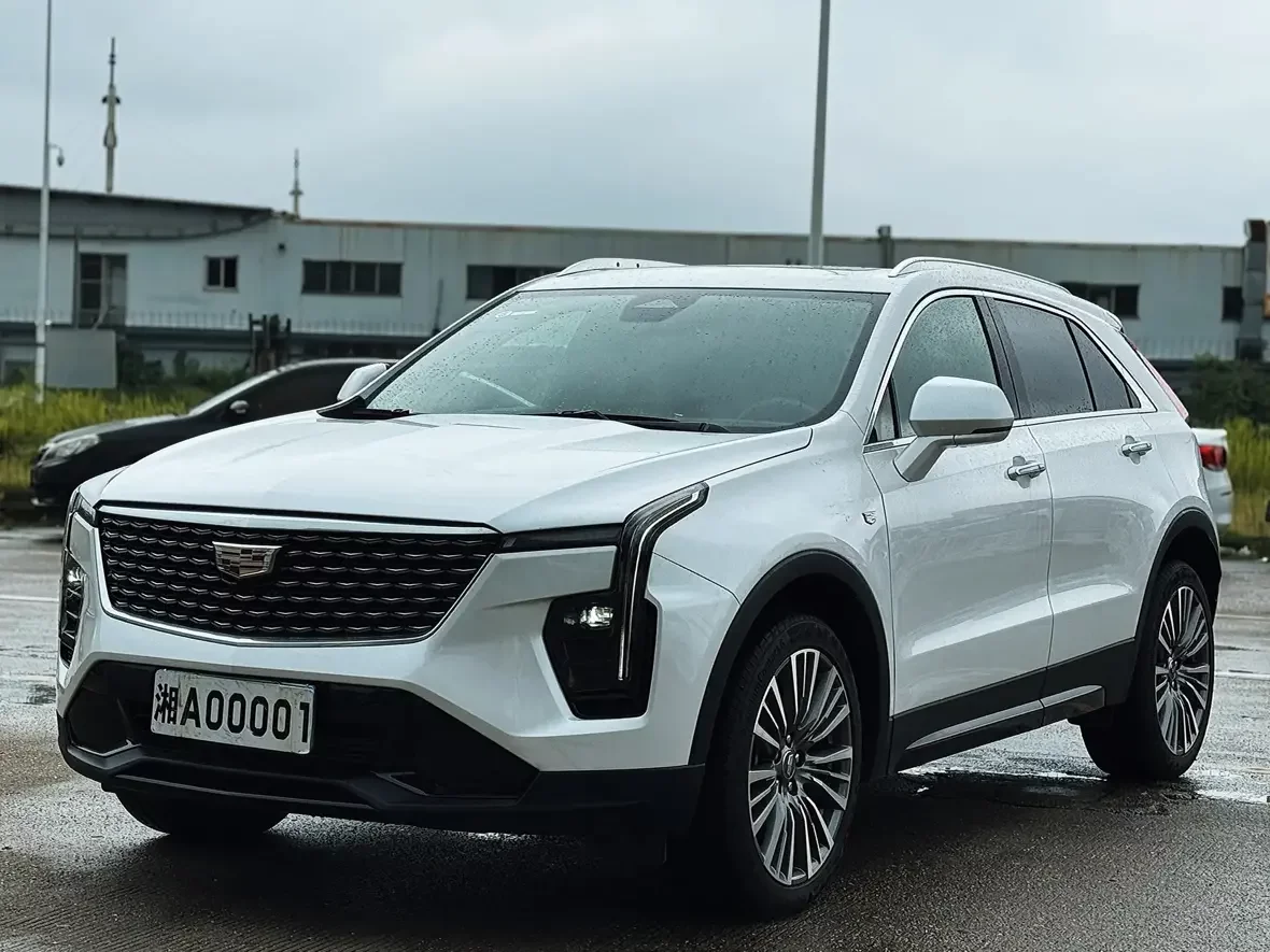Cadillac XT4