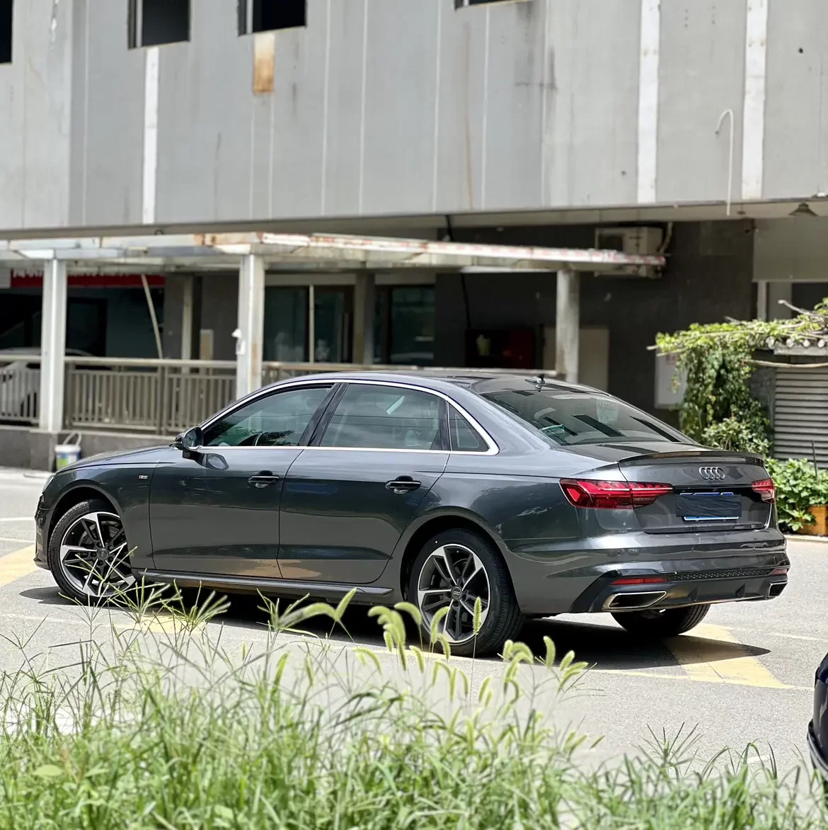 Audi A4L