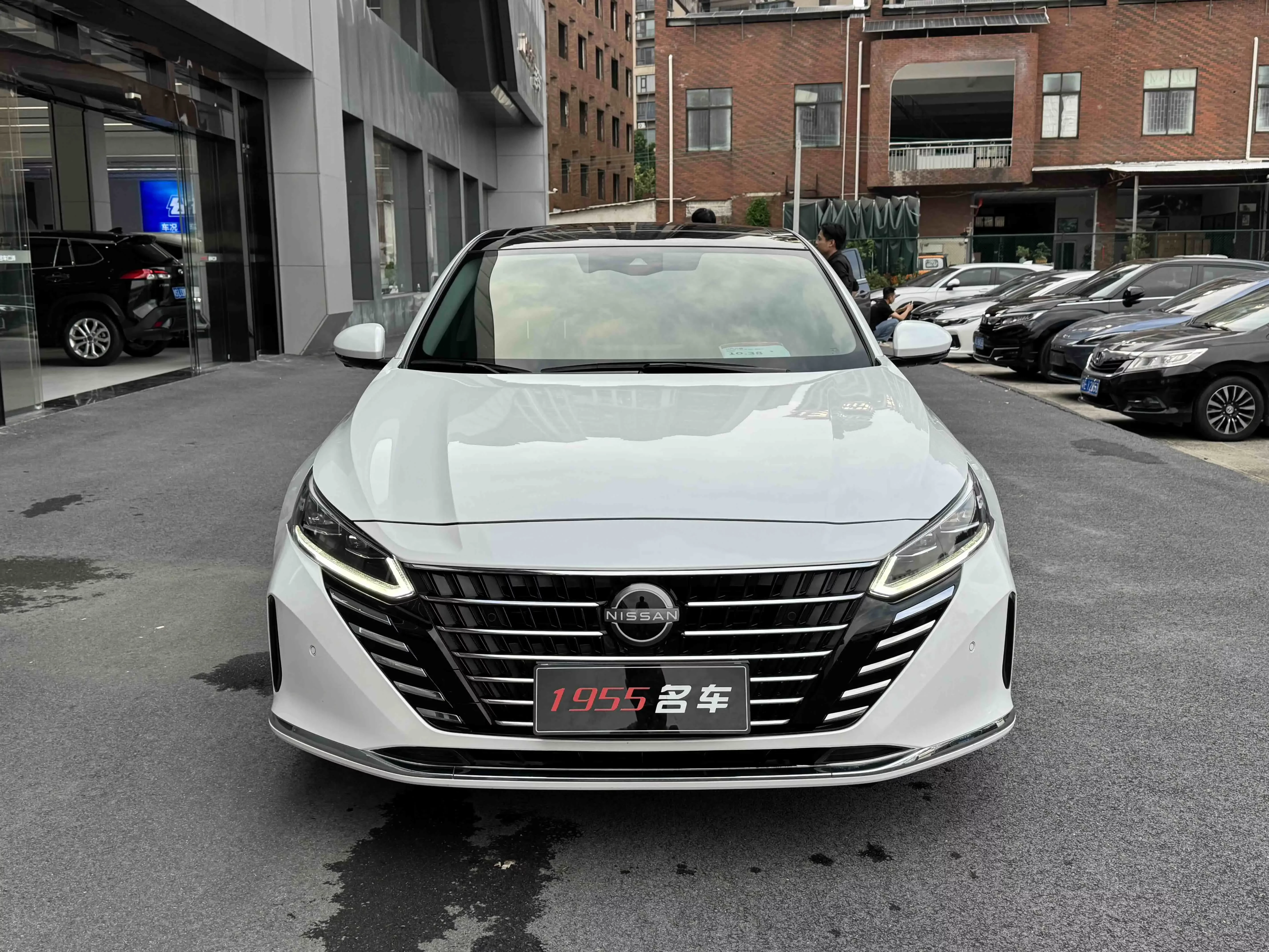 Nissan Altima