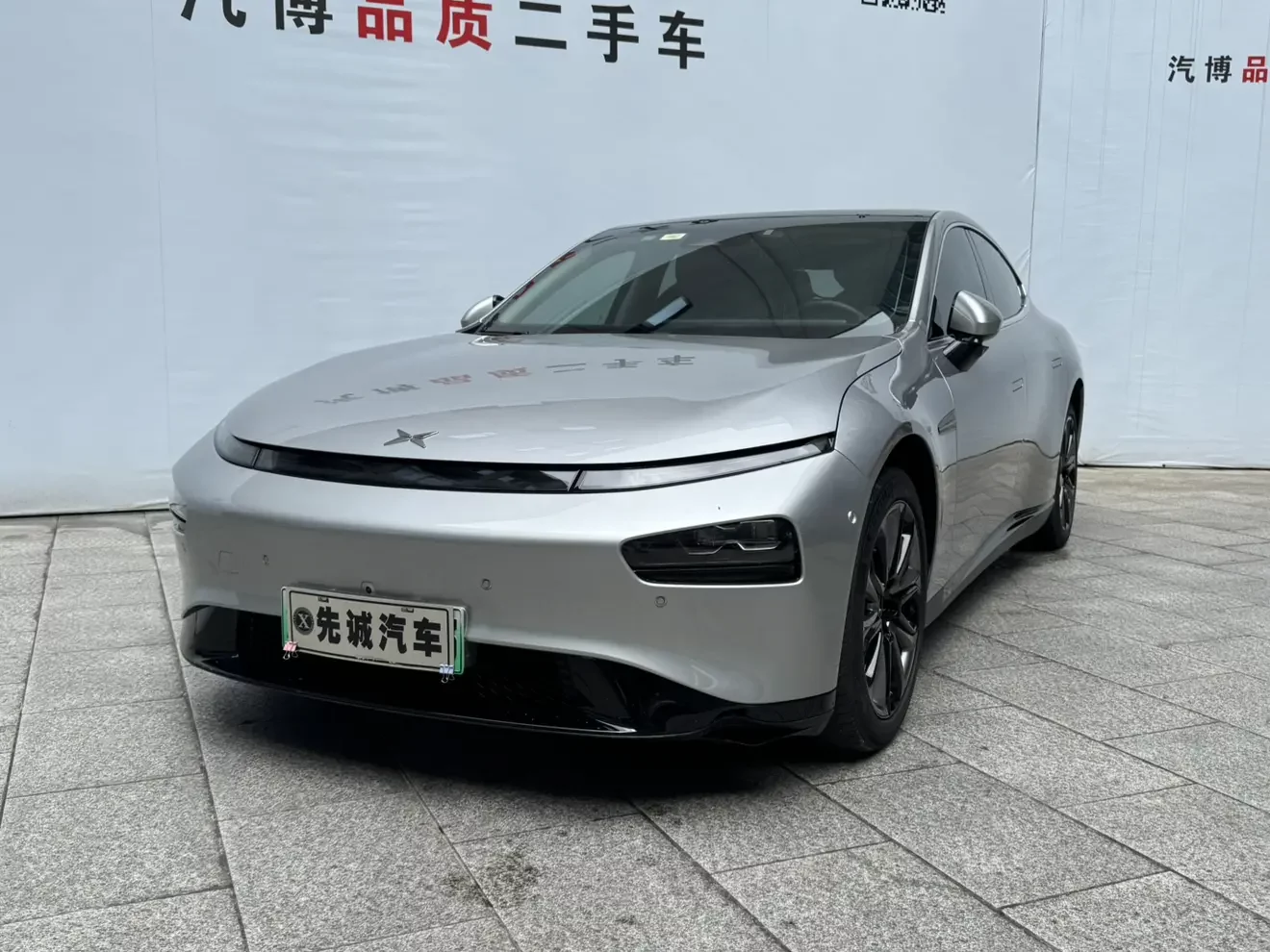 Xpeng P7