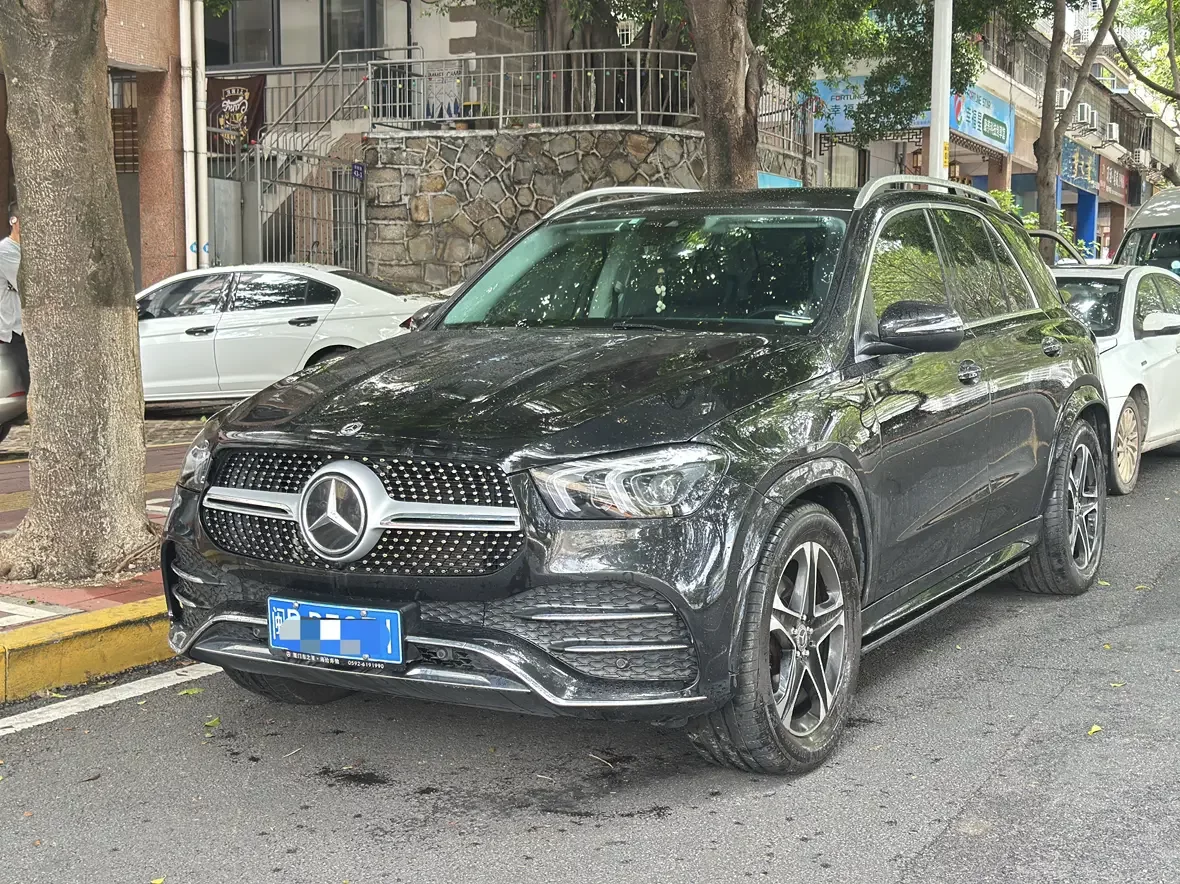 Mercedes-Benz GLE (Imported)