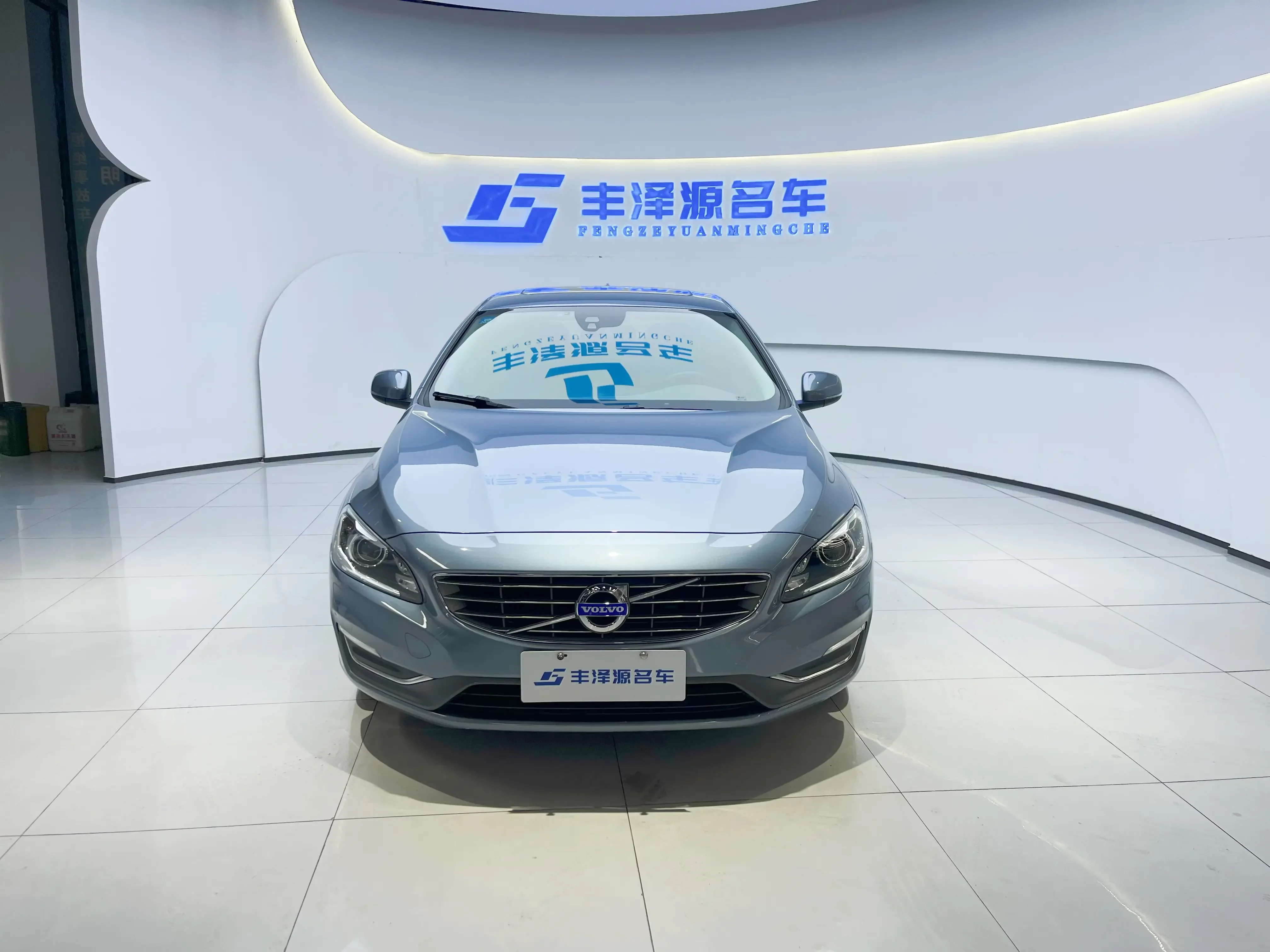 Volvo S60