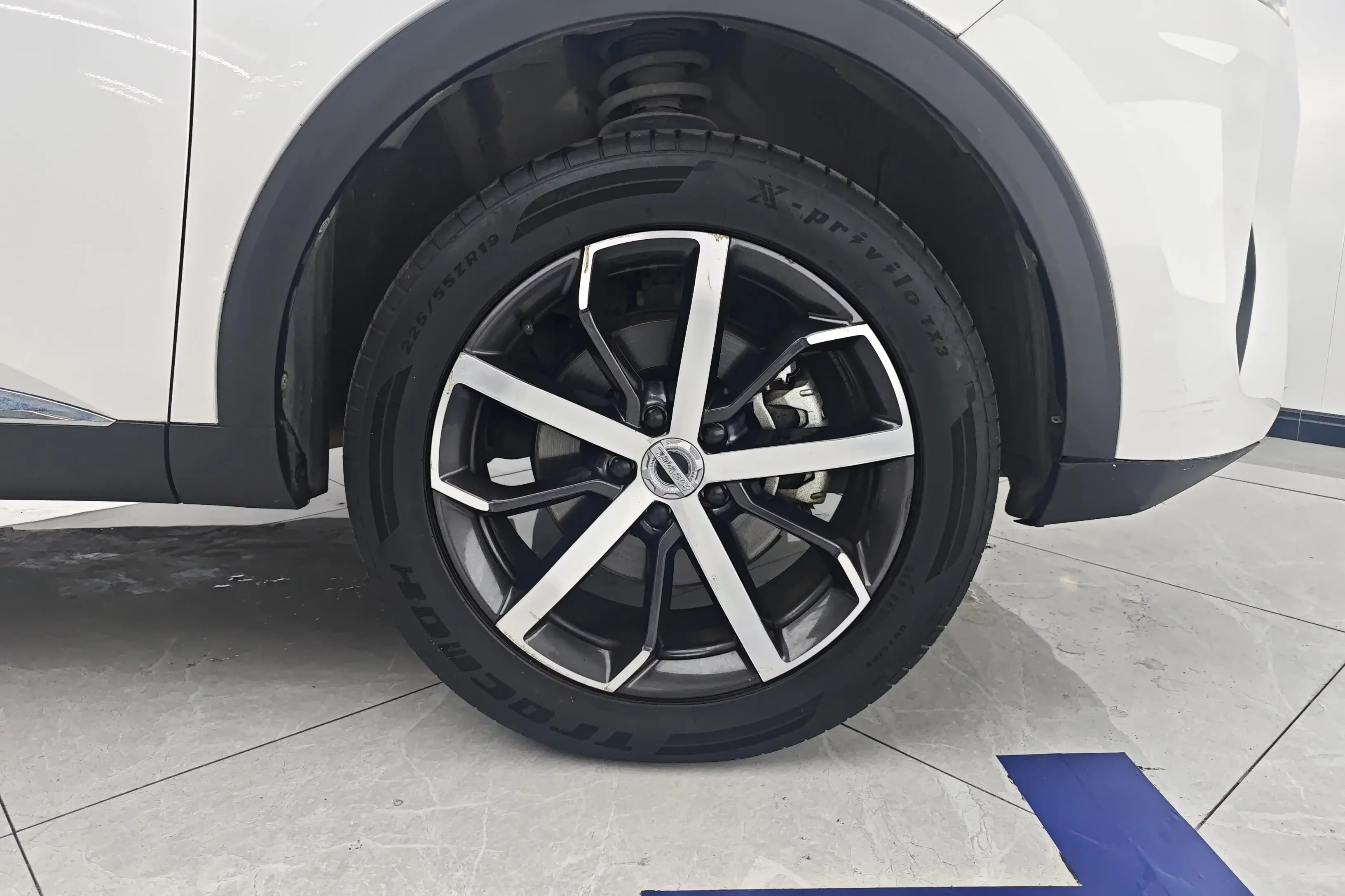 Haval F7