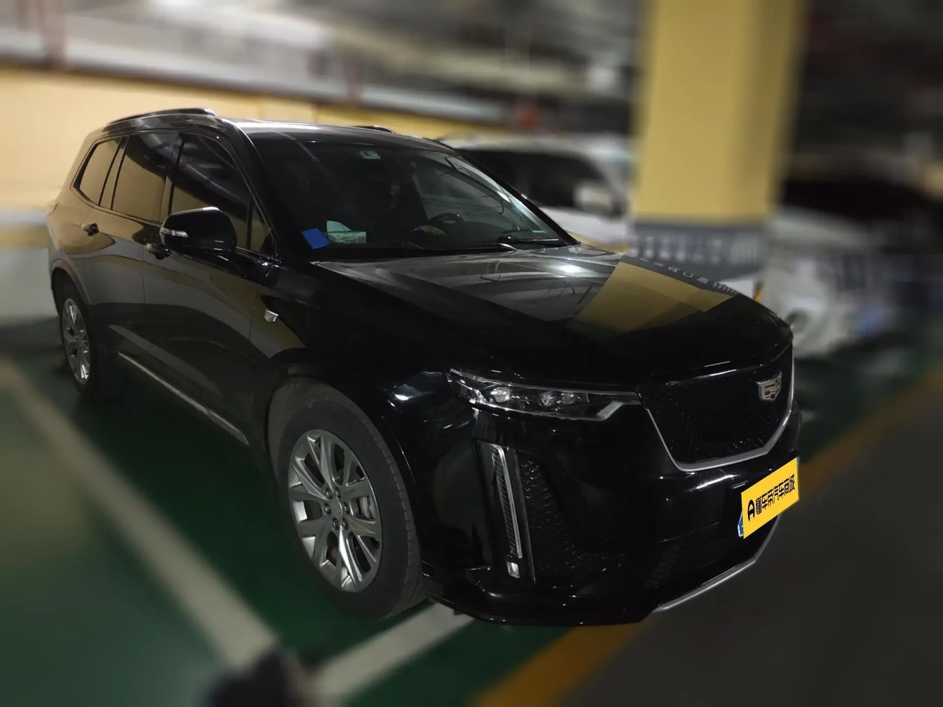 Cadillac XT6