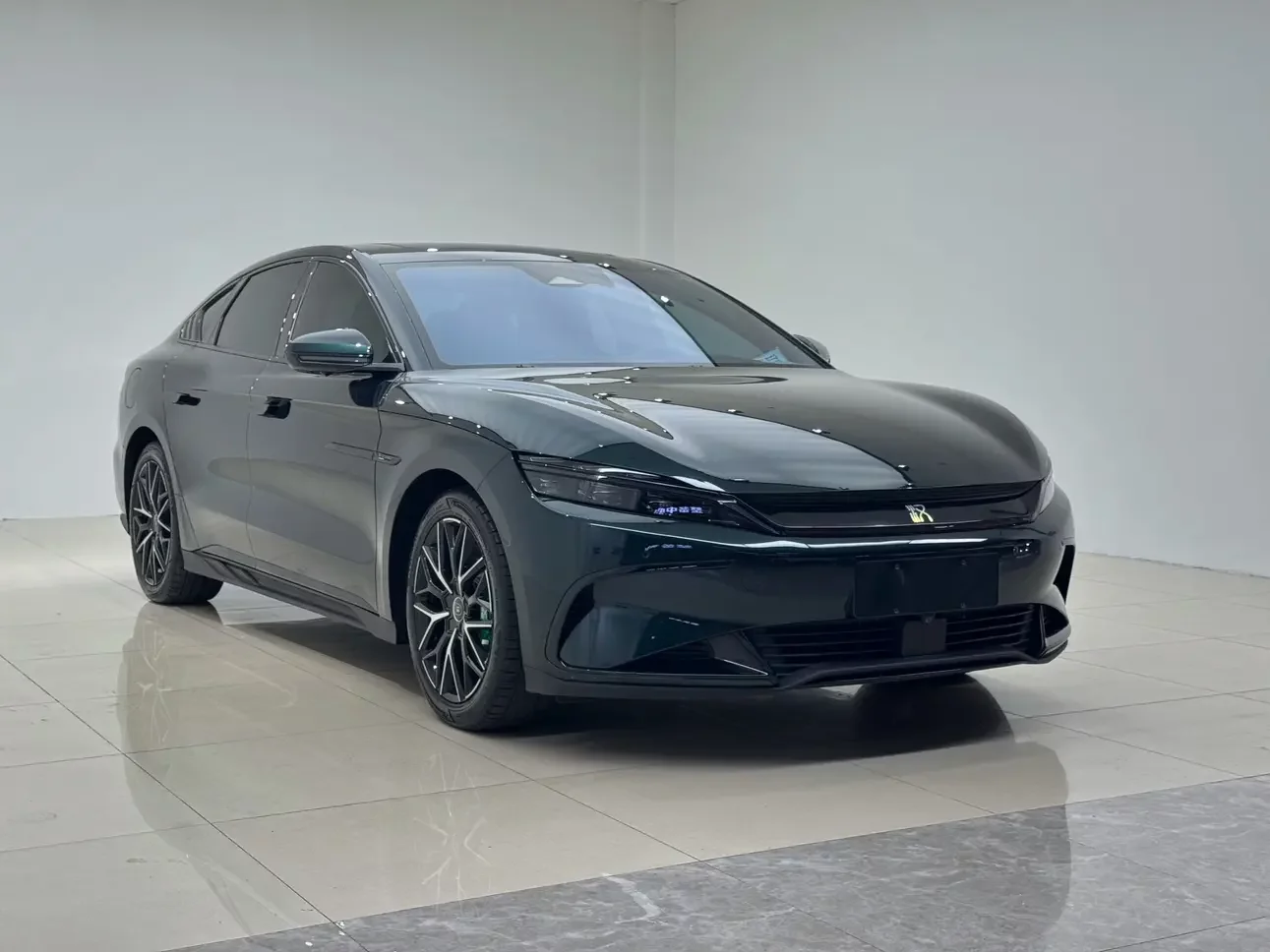 BYD Han EV