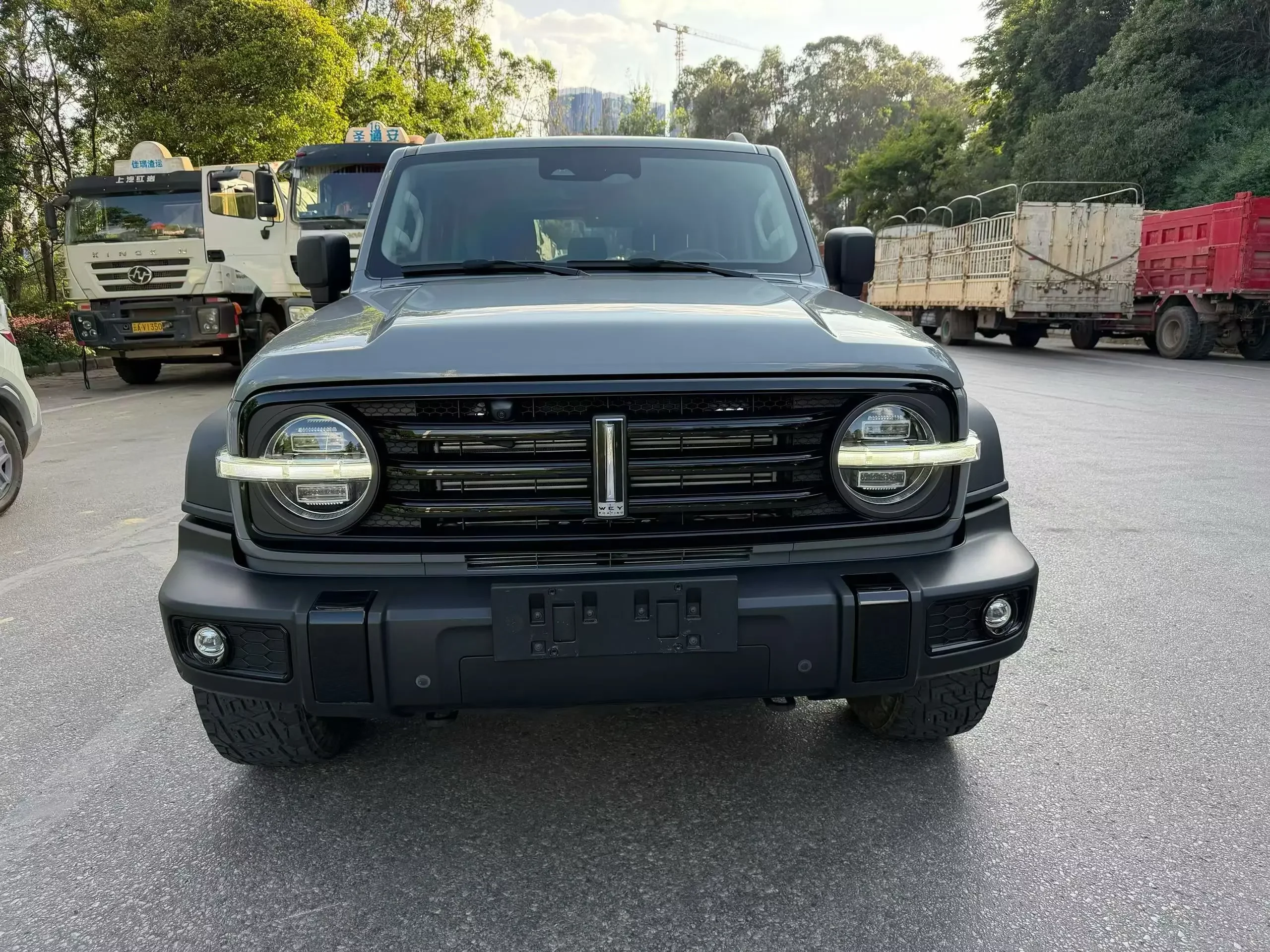 Tank 300