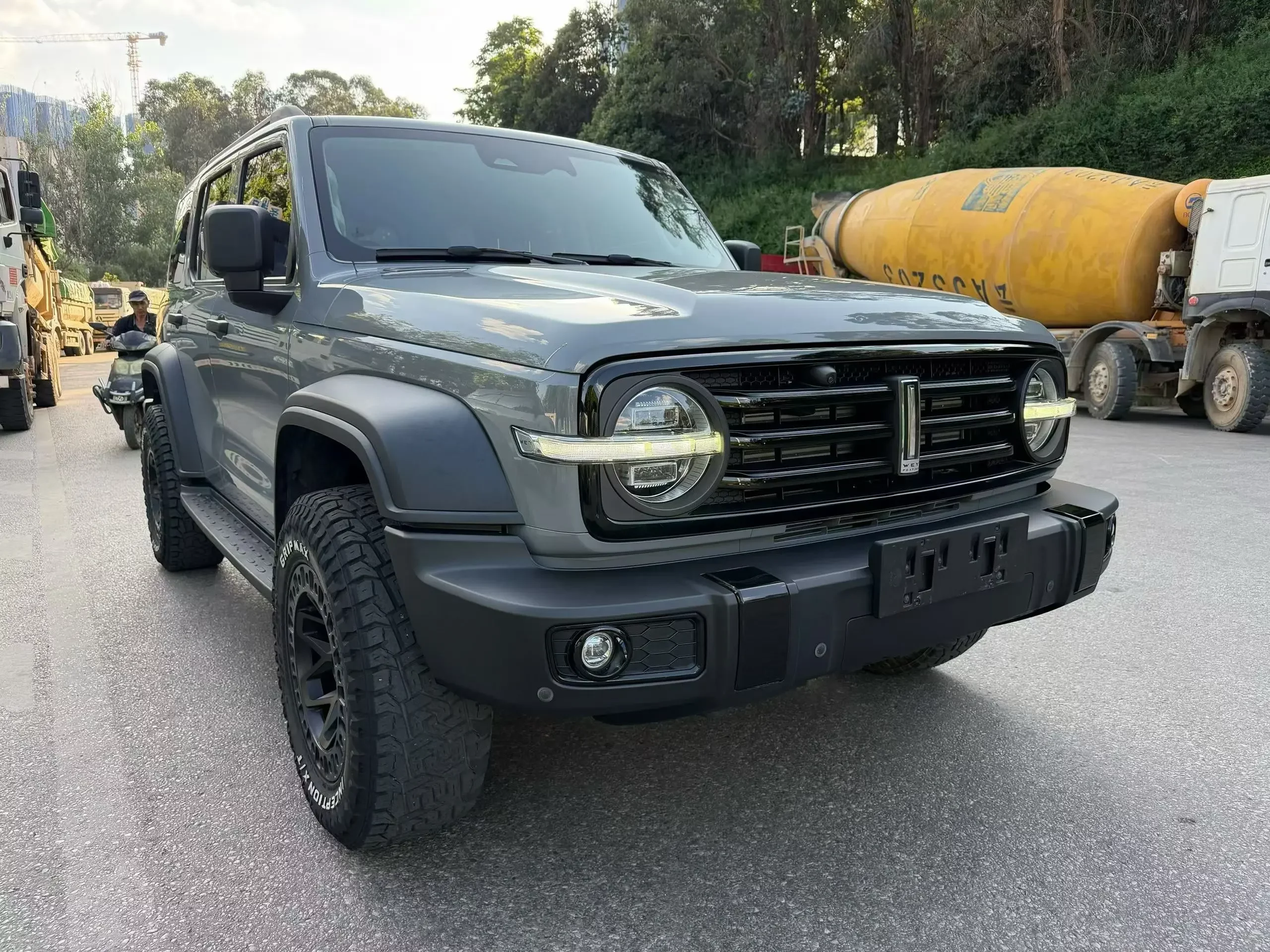 Tank 300