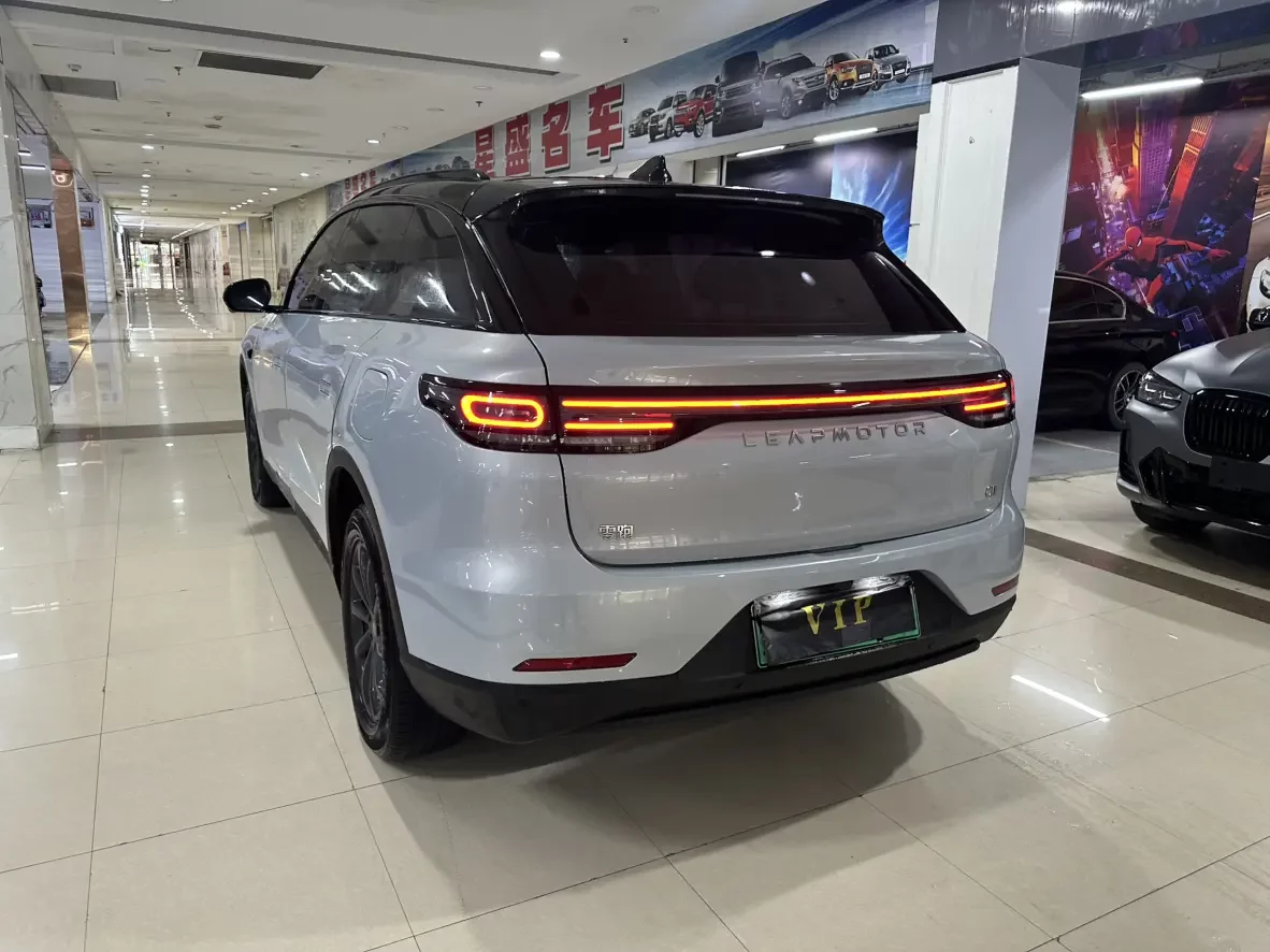 Leapmotor Zero running C11
