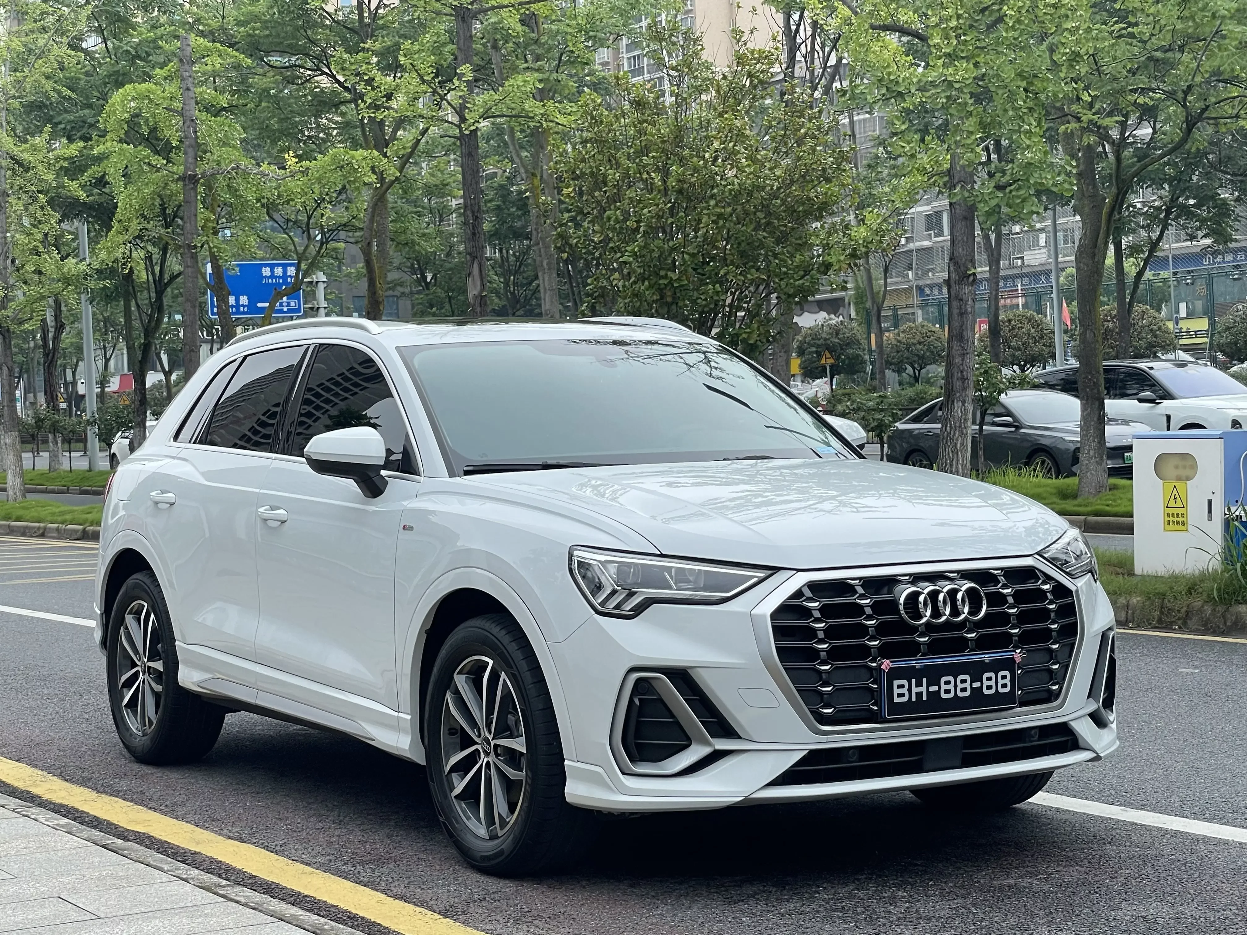 Audi Q3