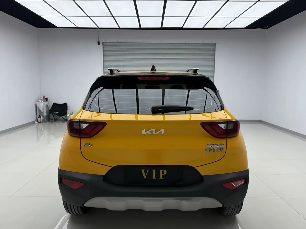 Kia KX1