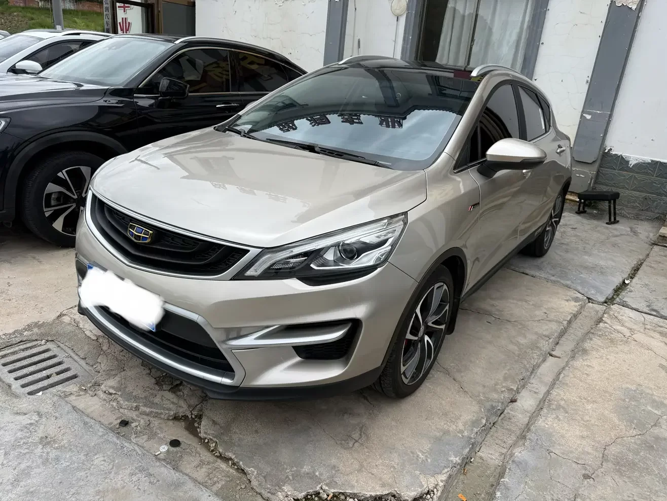 Geely Emgrand GS