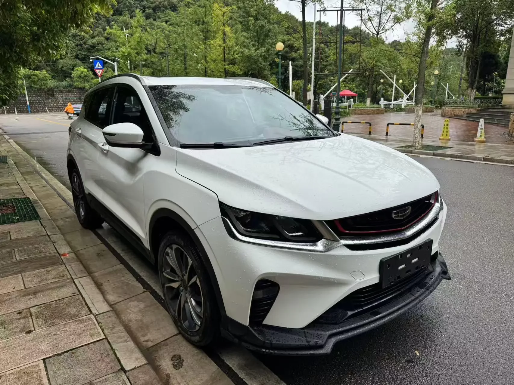 Geely Coolray SX11