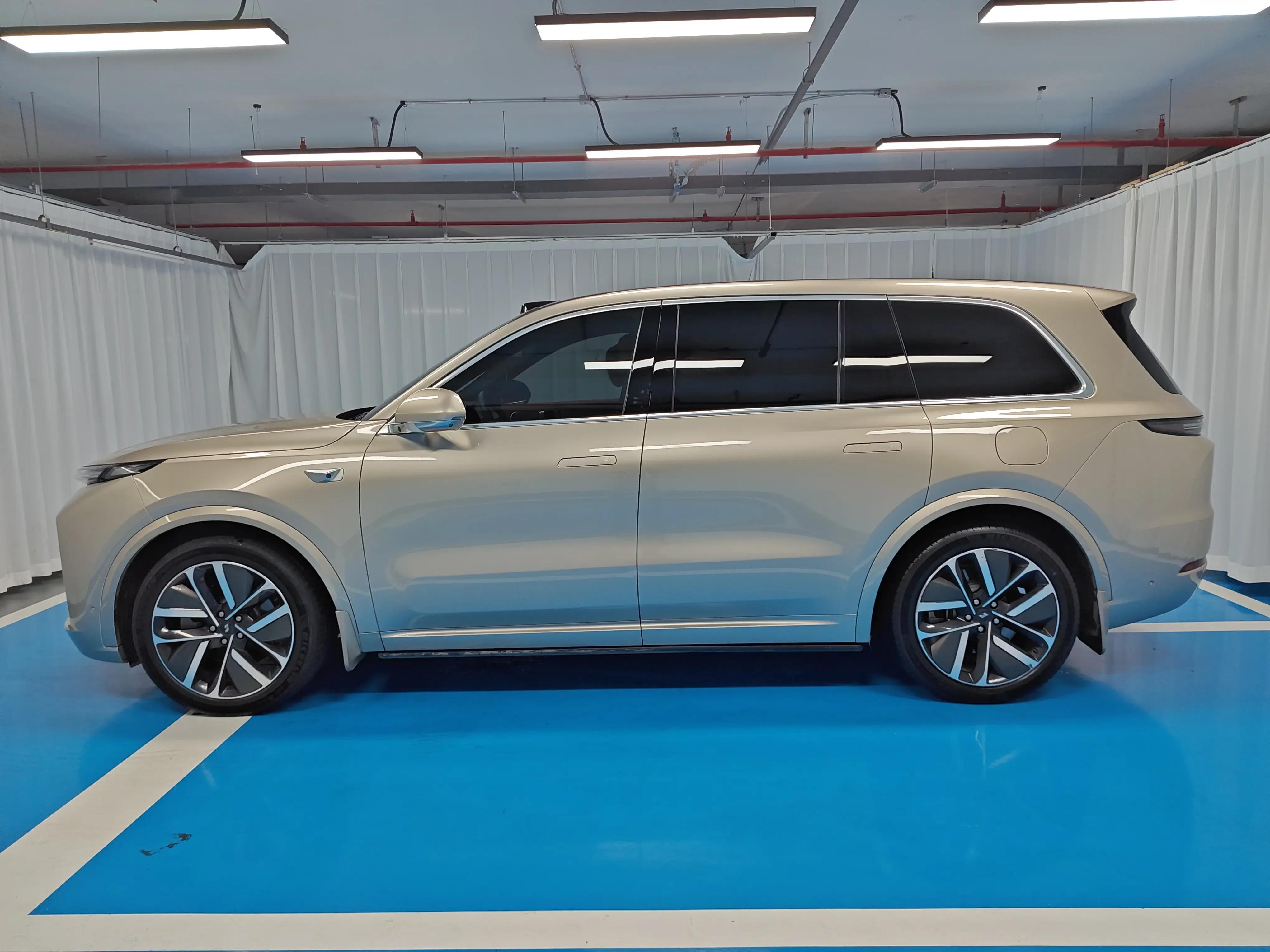 Lixiang L9