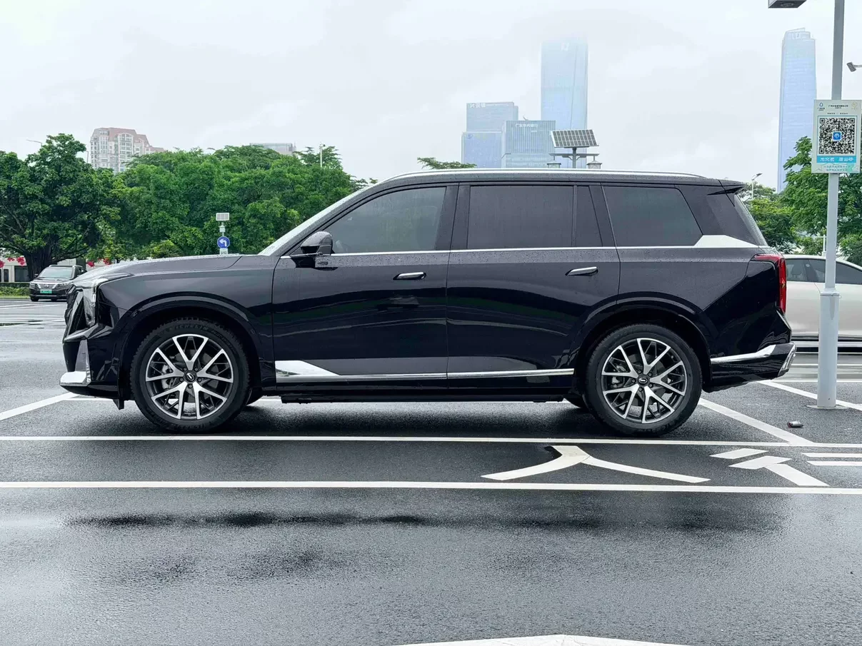 GAC Trumpchi GS8