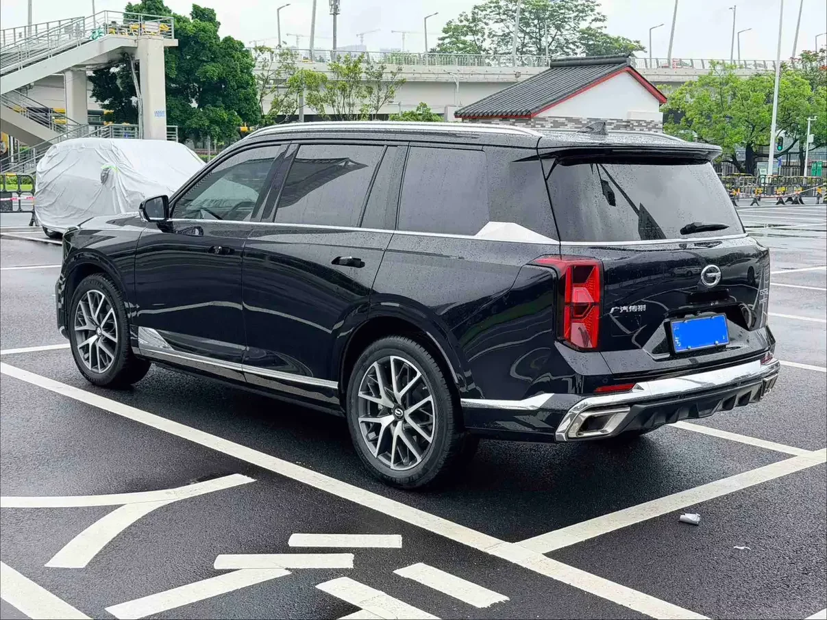GAC Trumpchi GS8