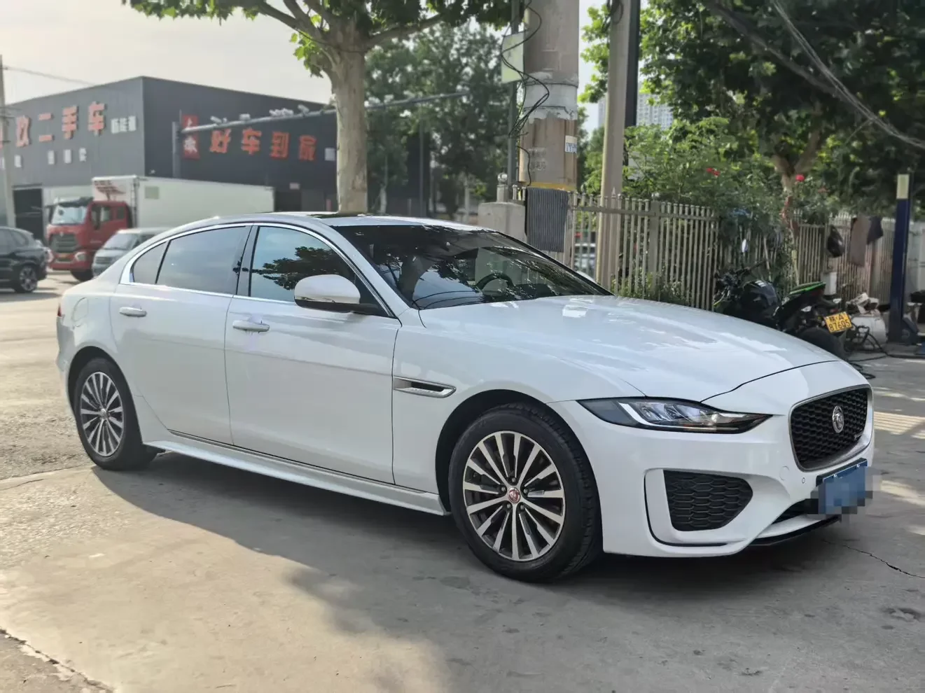 Jaguar XEL