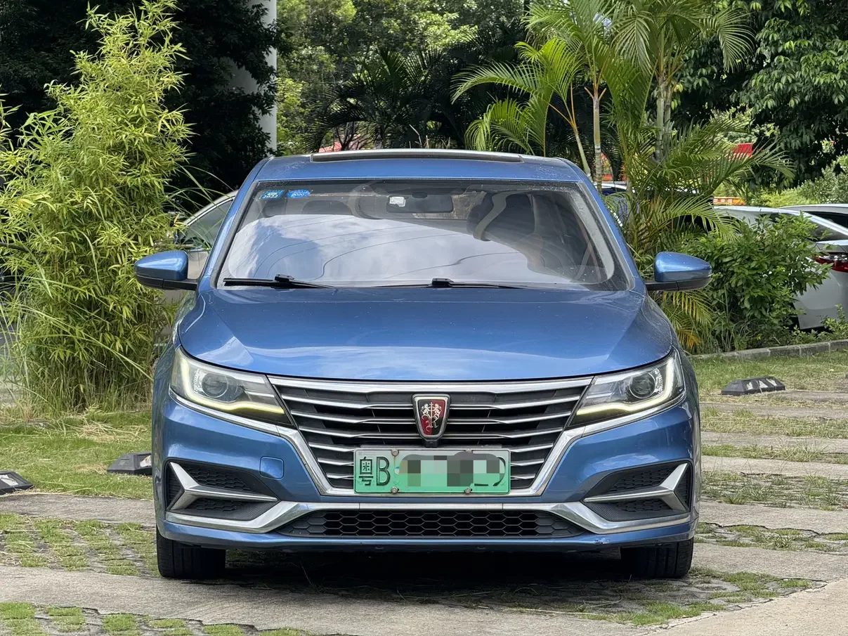 Roewe ei6
