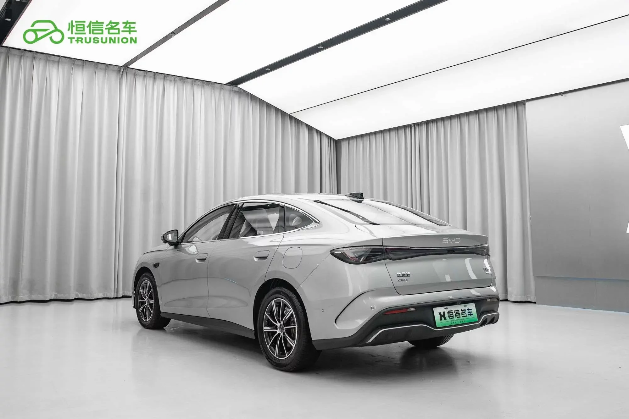 BYD Seal 06DM