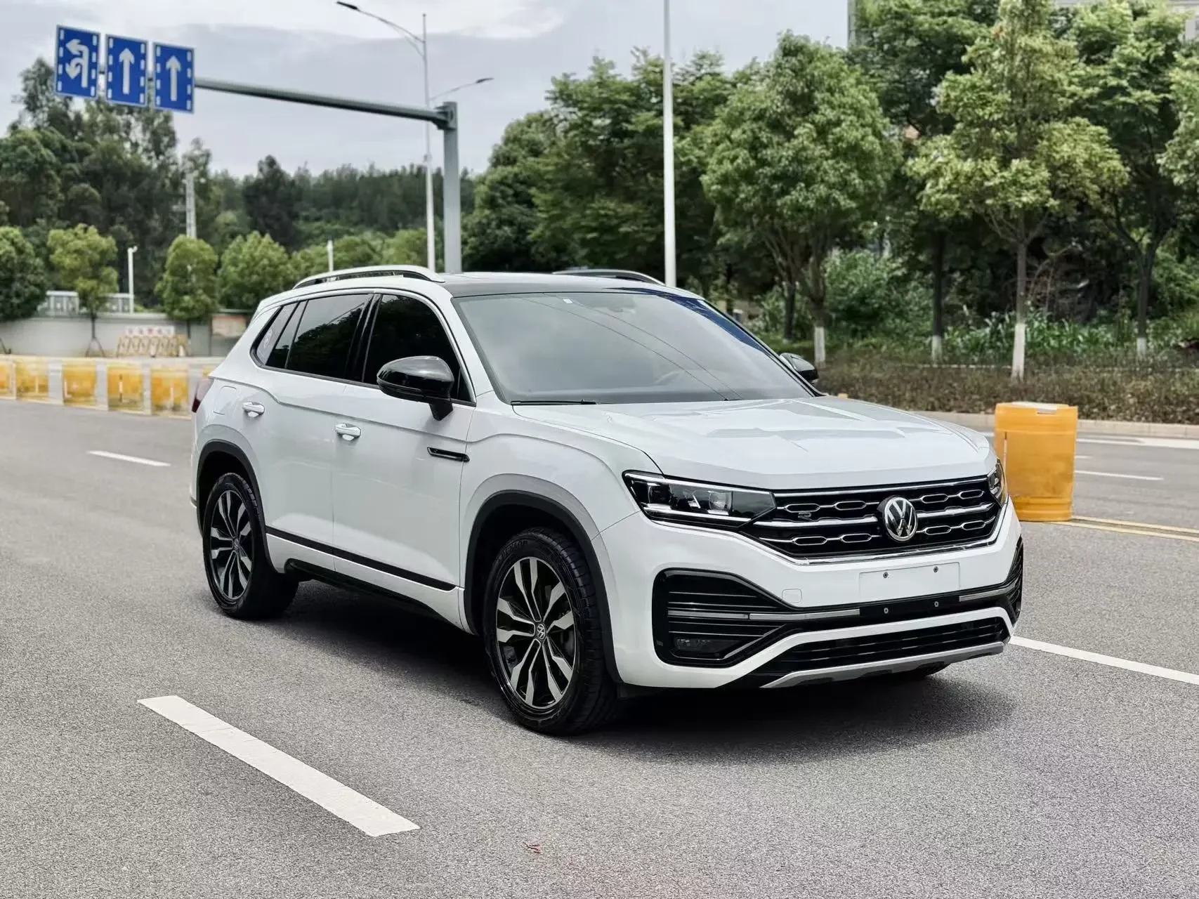 Volkswagen Tayron X