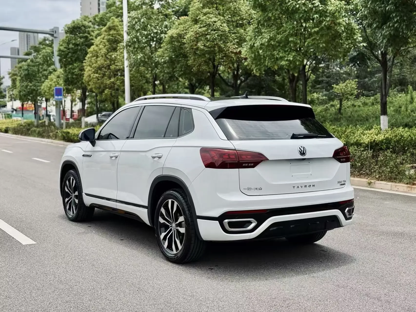 Volkswagen Tayron X