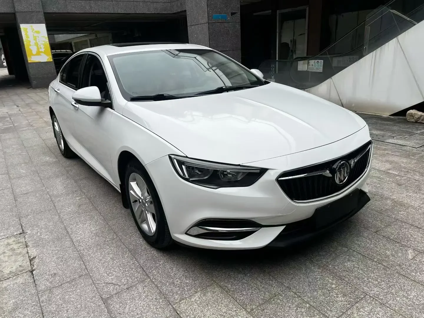 Buick Majesty