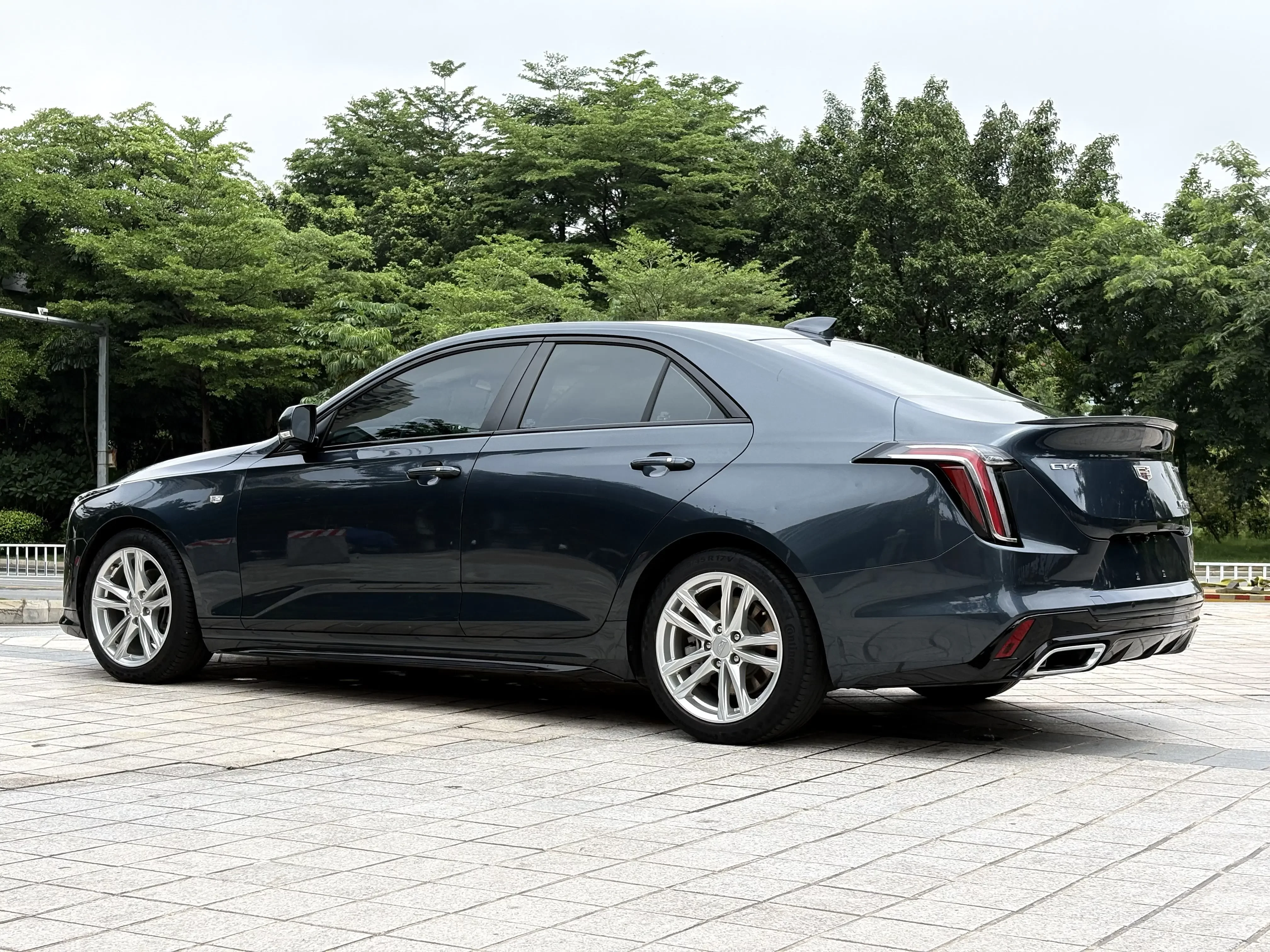 Cadillac CT4