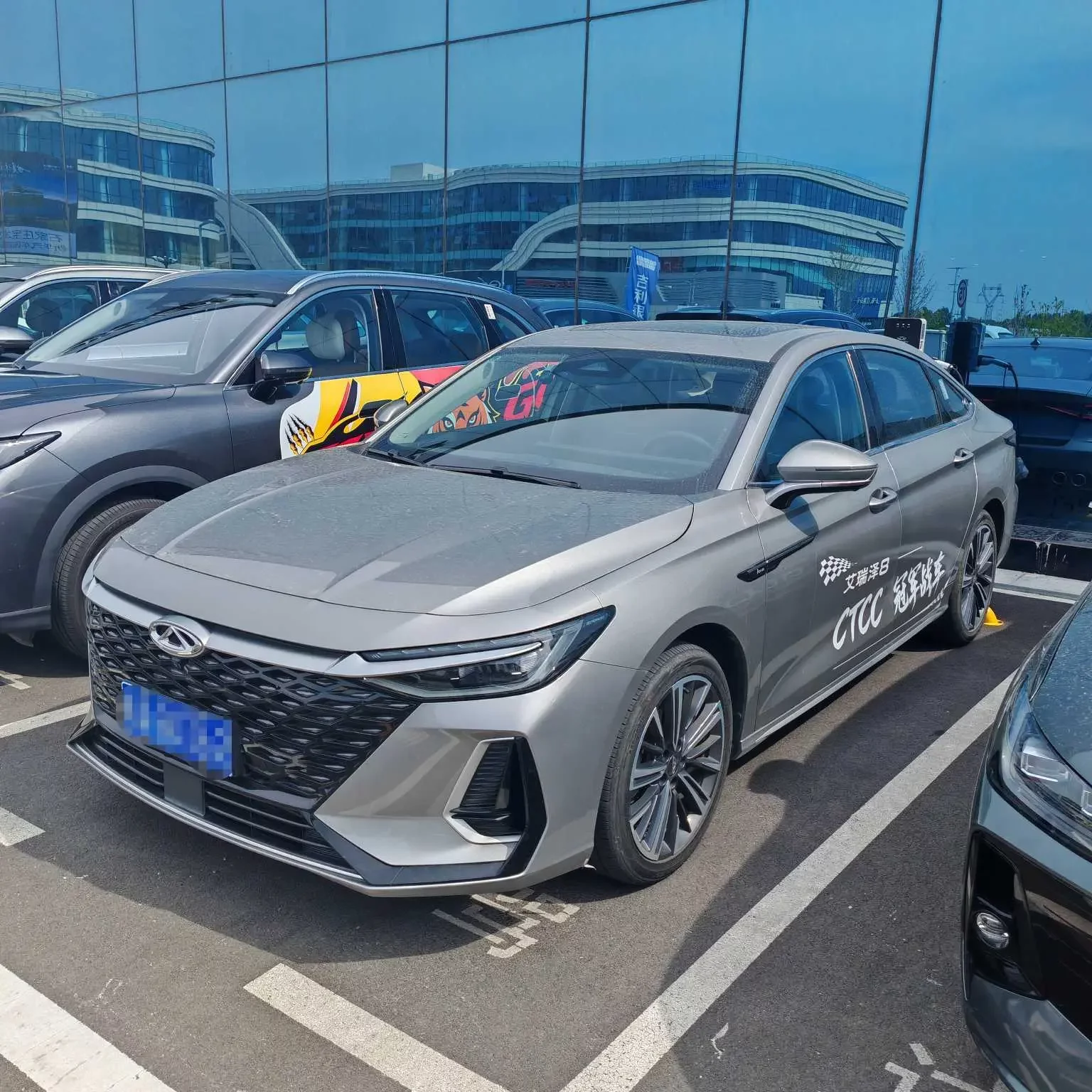 Chery Arrizo 8