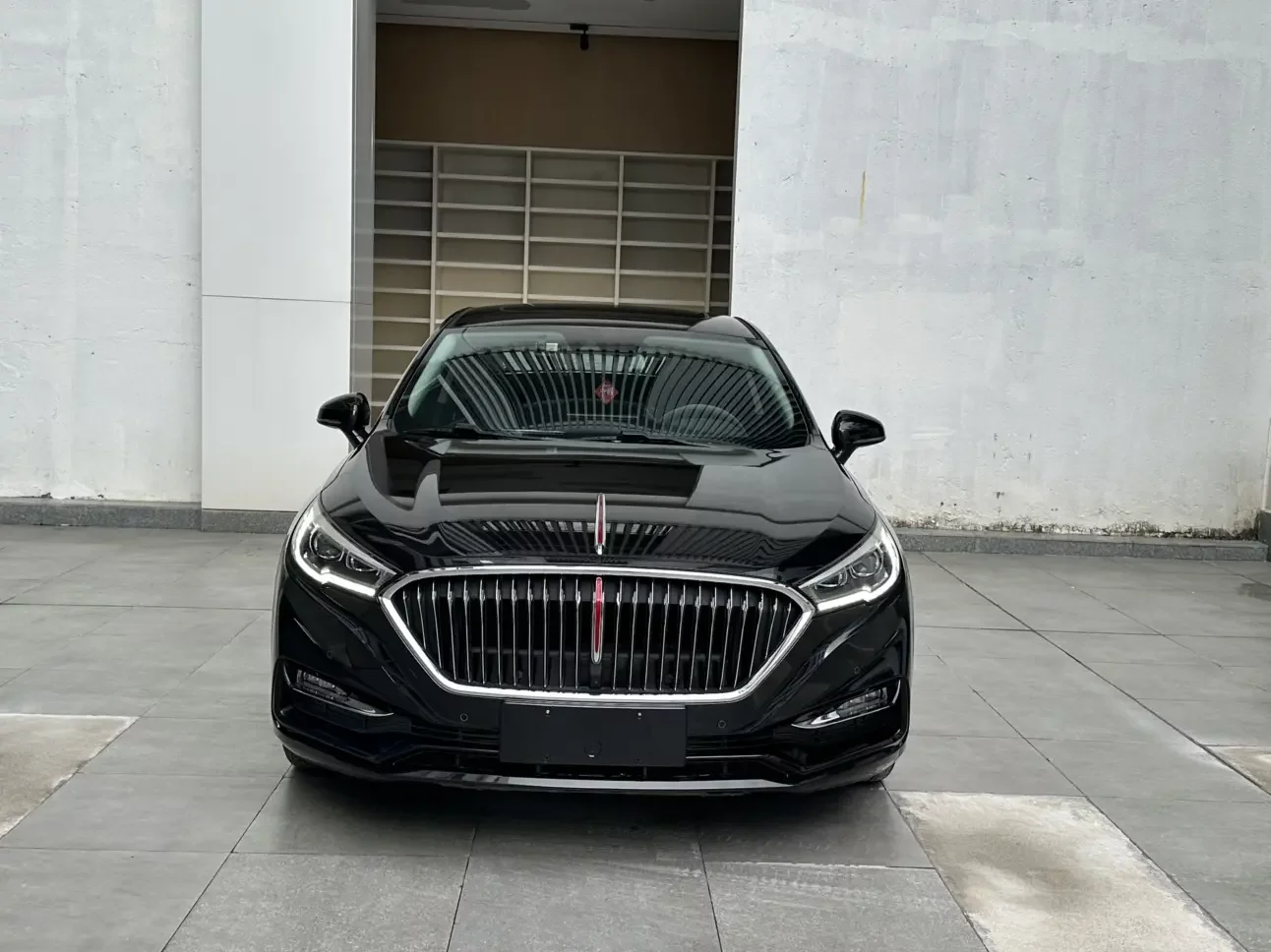 Hongqi H5 classic