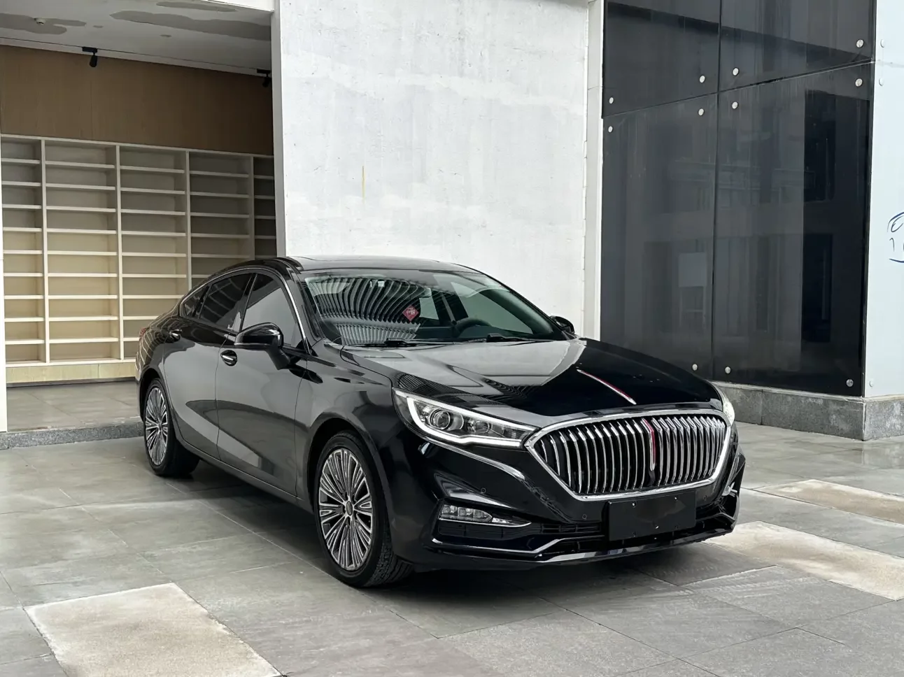 Hongqi H5 classic