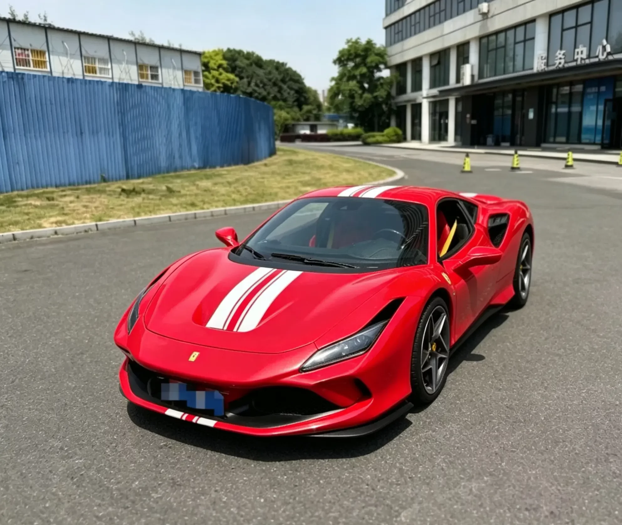 Ferrari F8