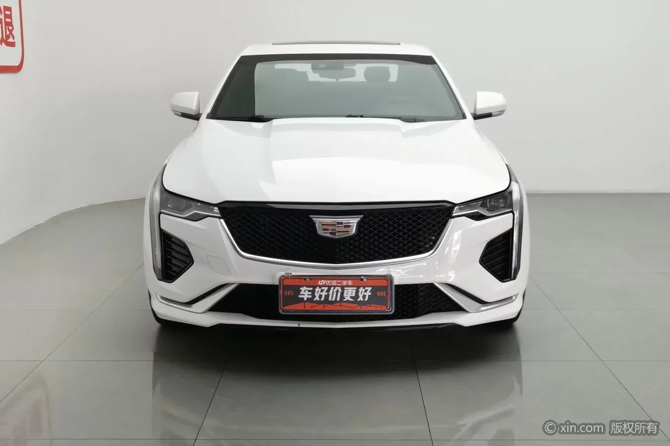 Cadillac CT4
