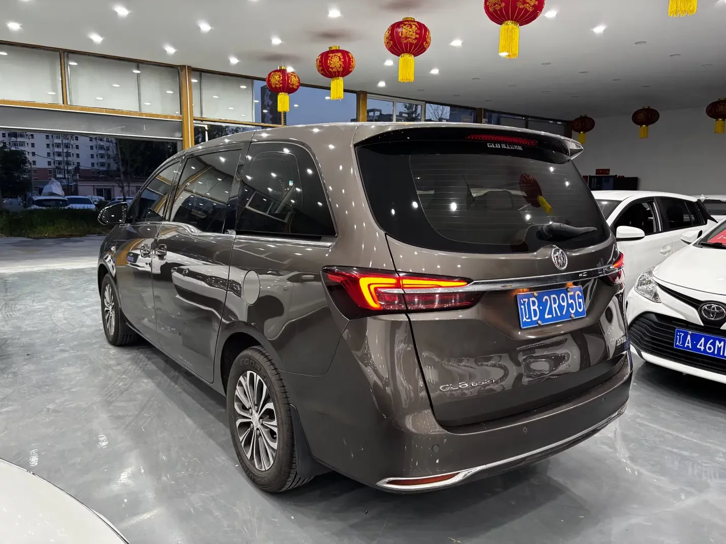 Buick GL8