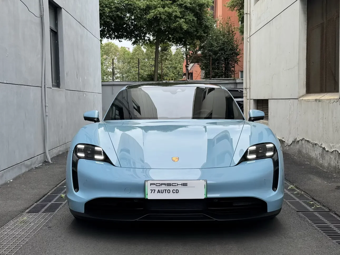 Porsche Taycan