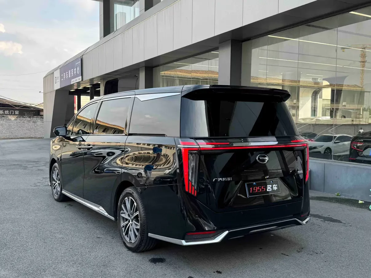 GAC Trumpchi M8