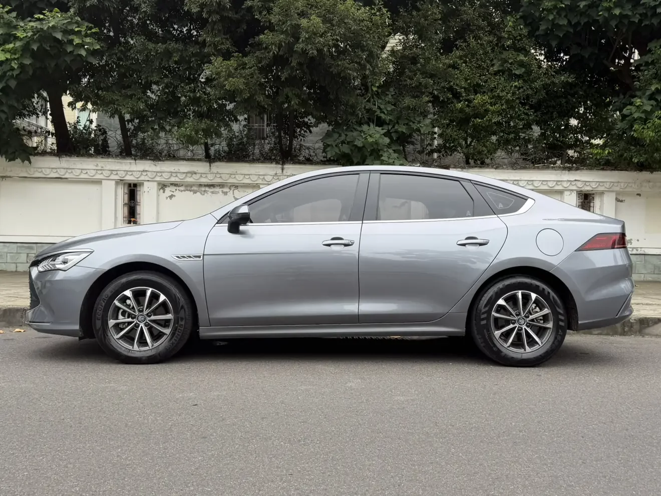 BYD Qin PLUS DM