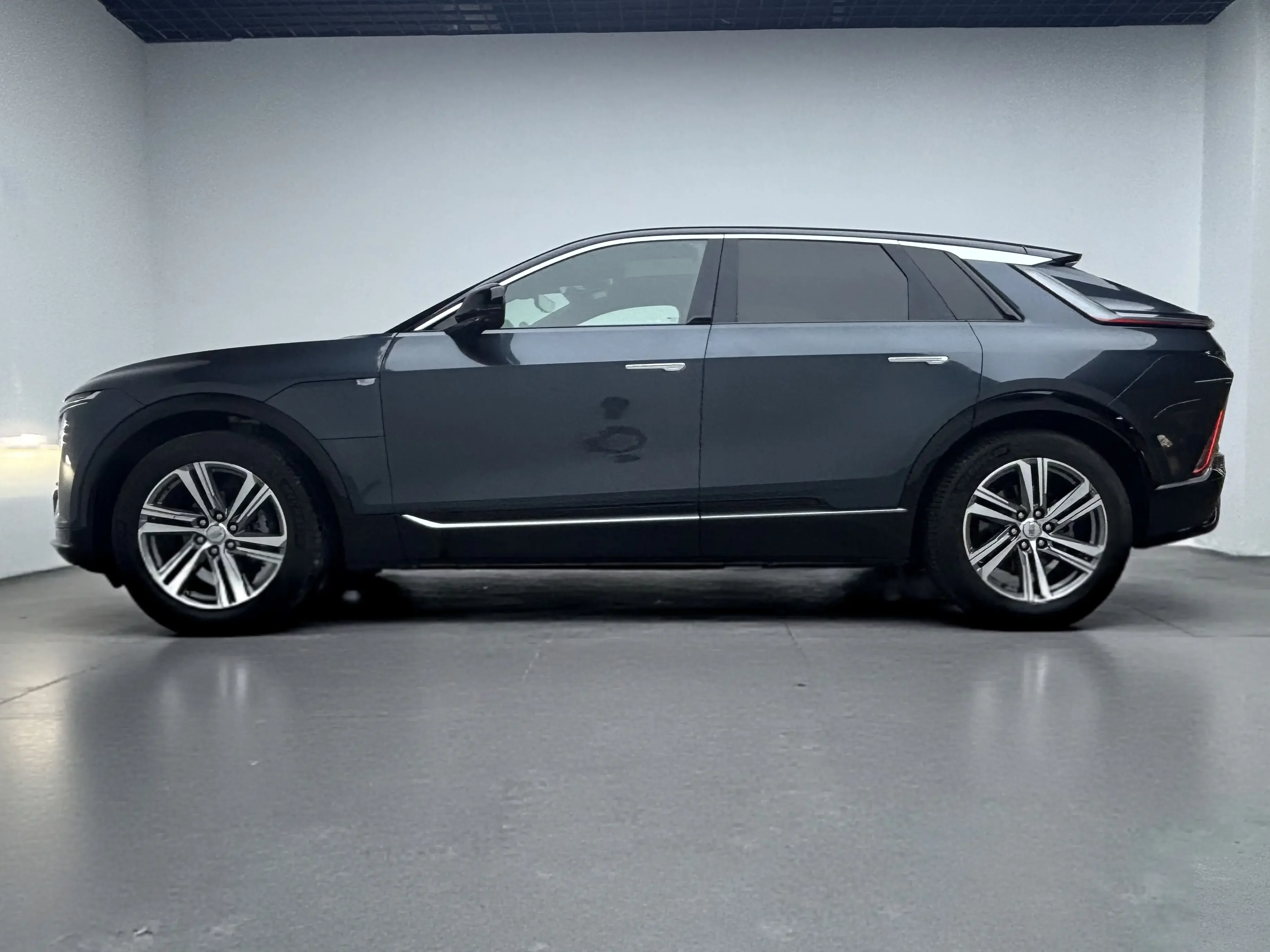 Cadillac IQ Ruige