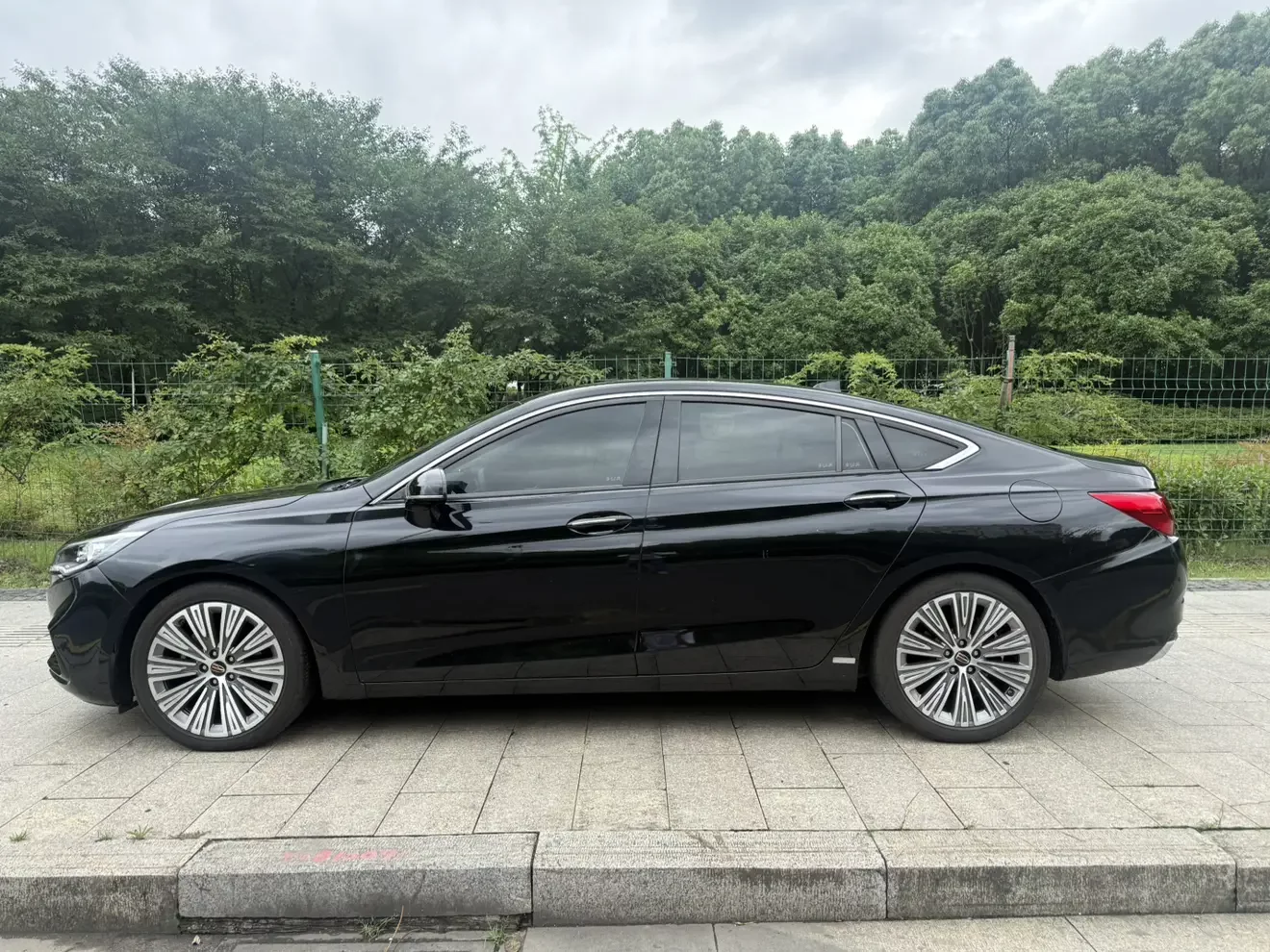 Hongqi H5 classic