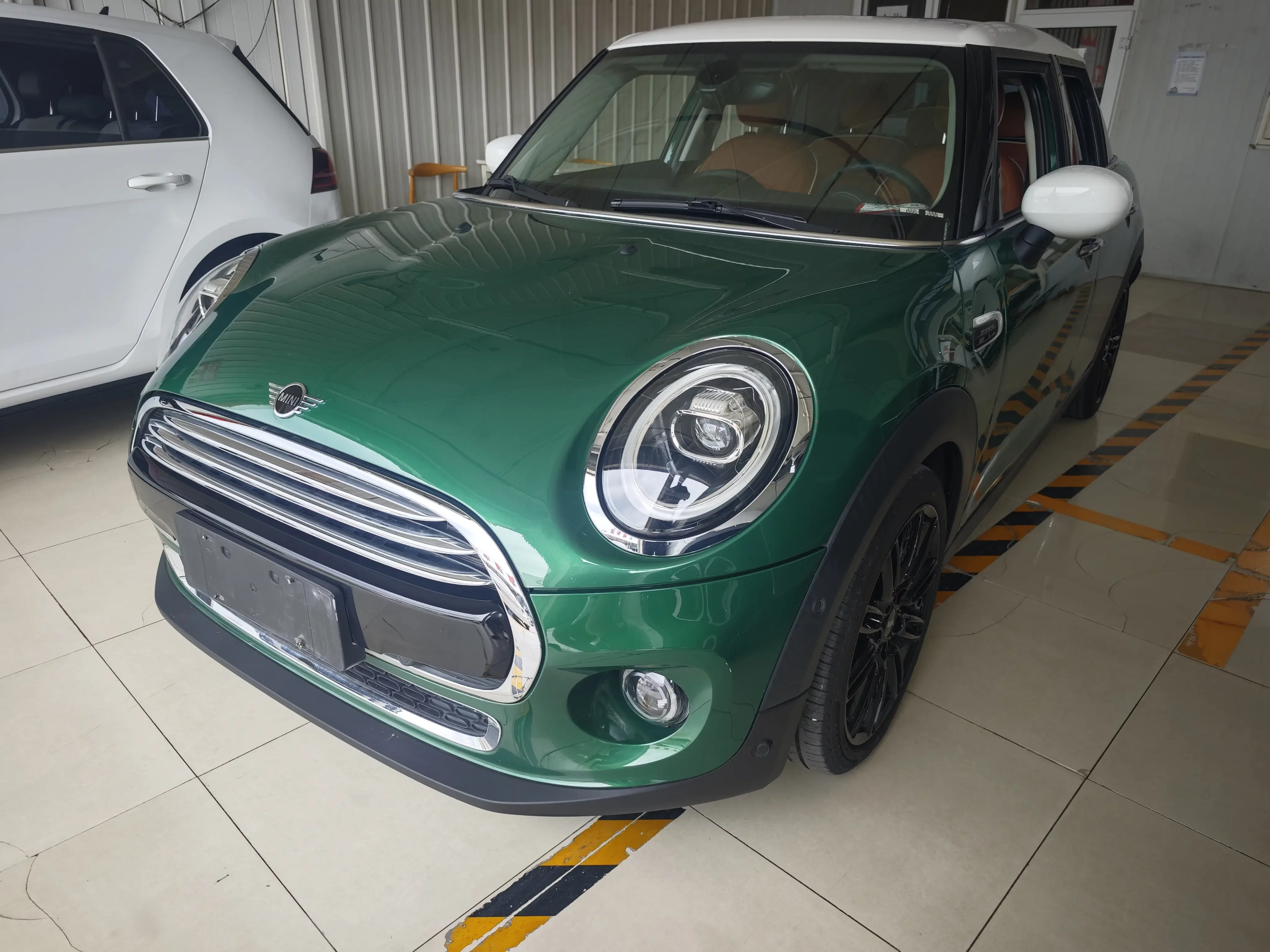MINI 