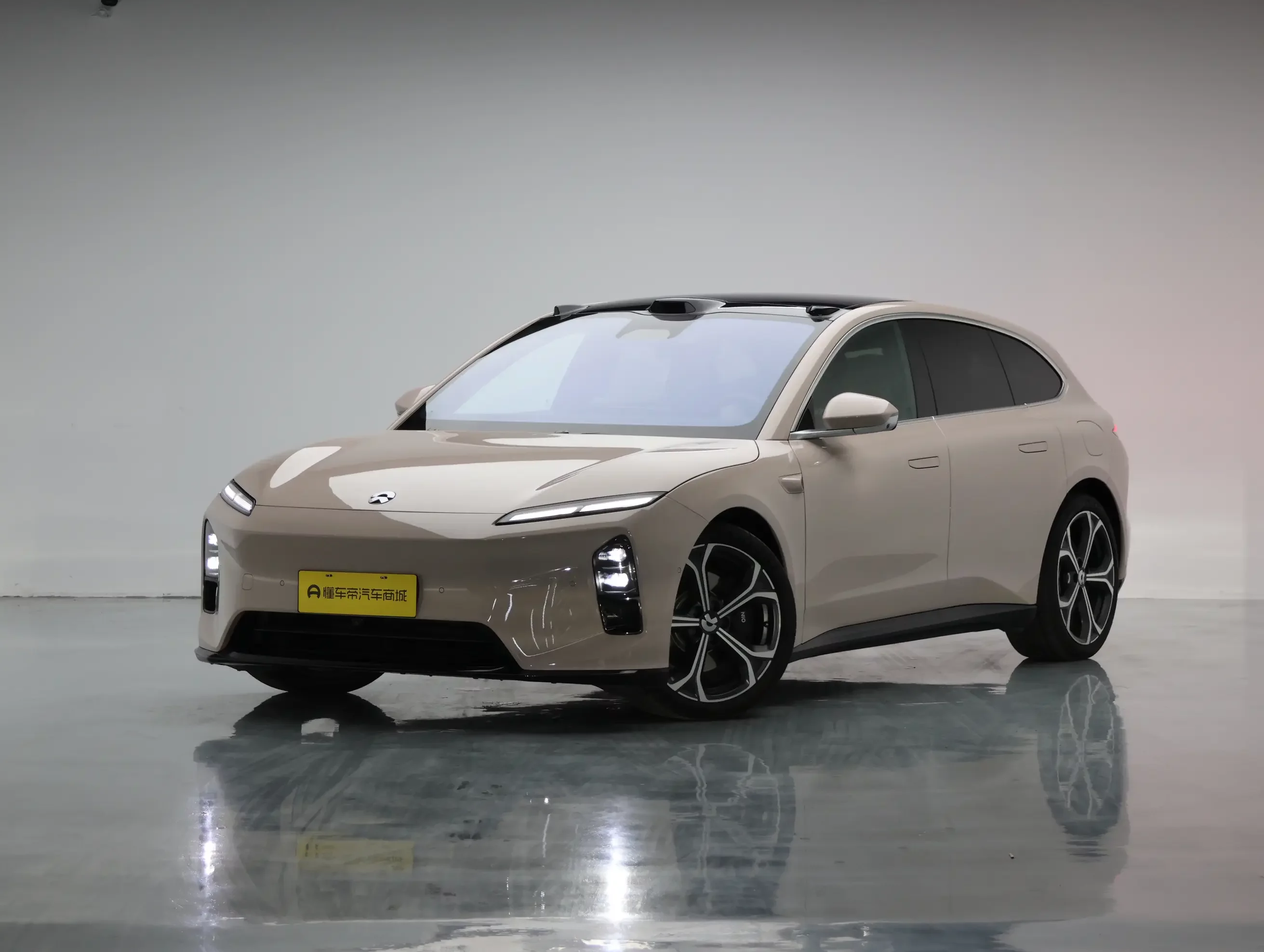 NIO ET5T