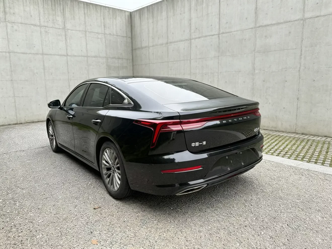 FAW Bestune B70