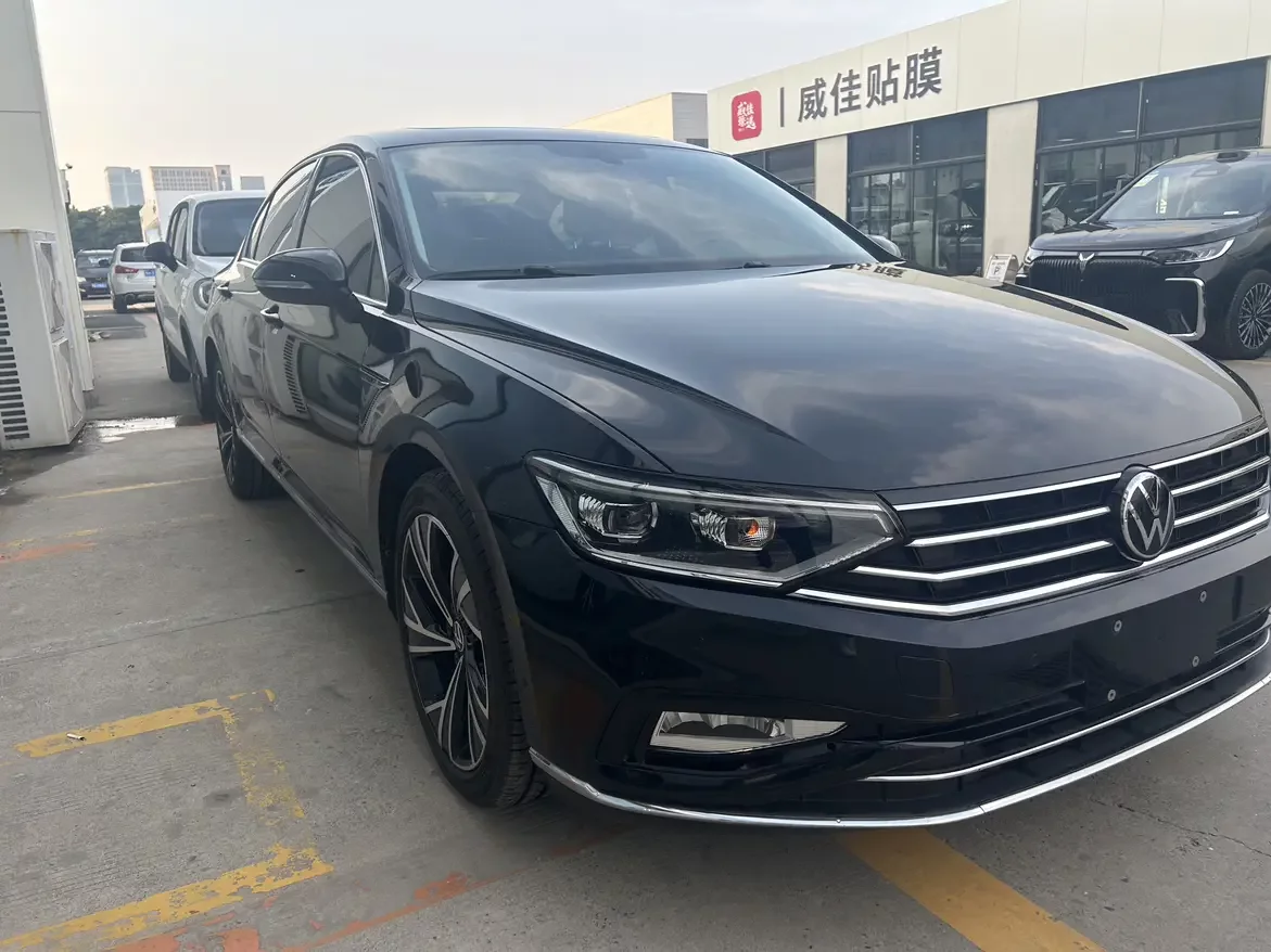 Volkswagen Magotan
