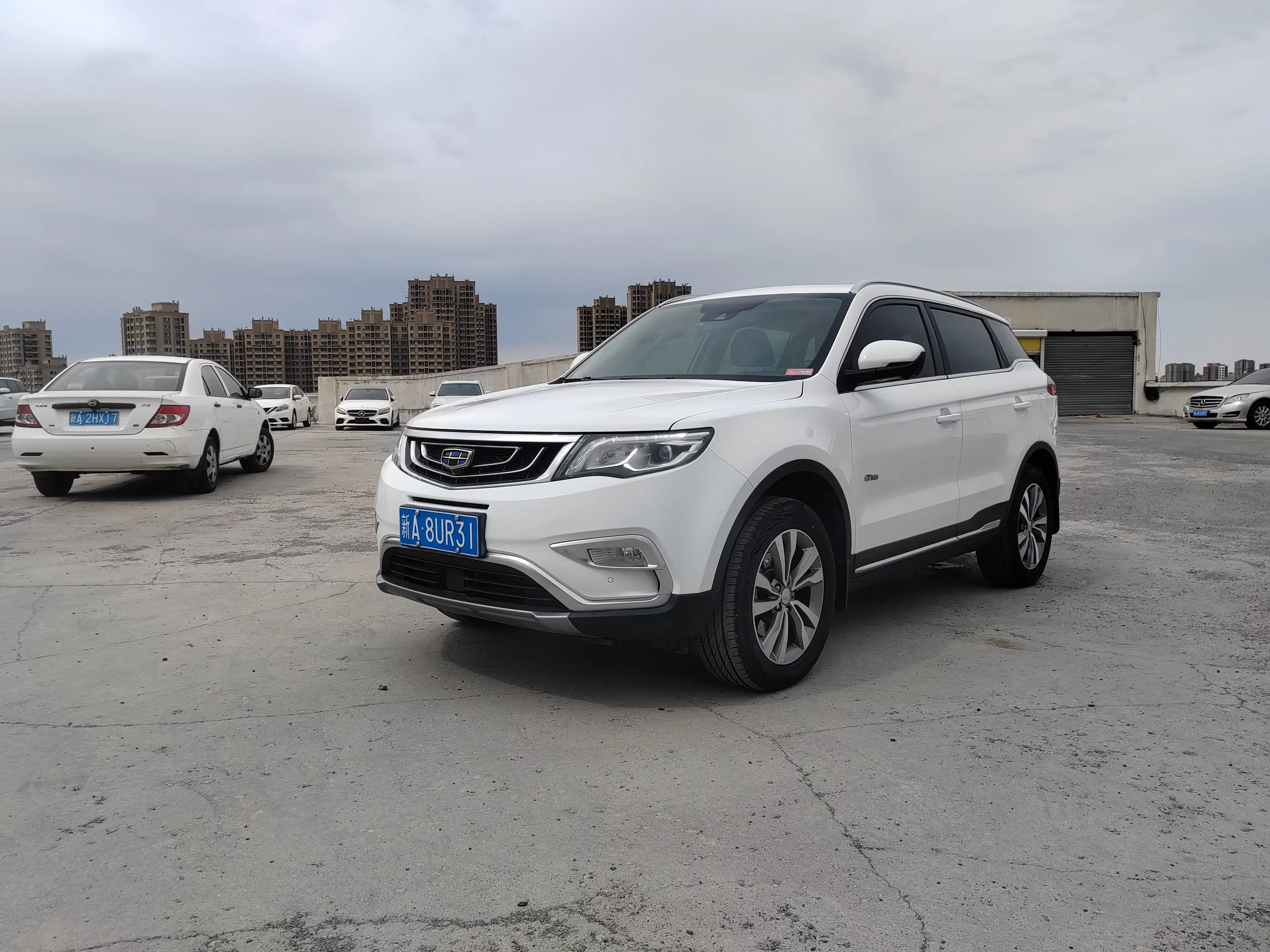 Geely Atlas