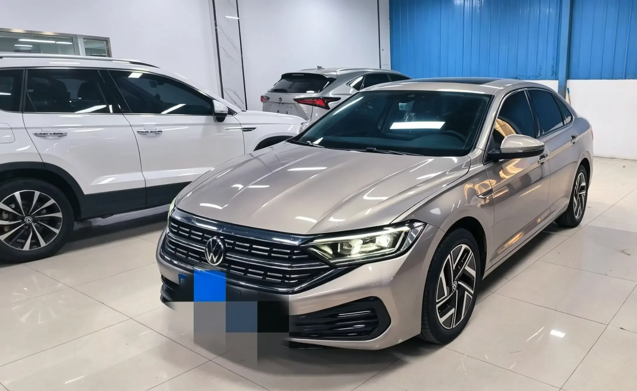 Volkswagen Sagitar