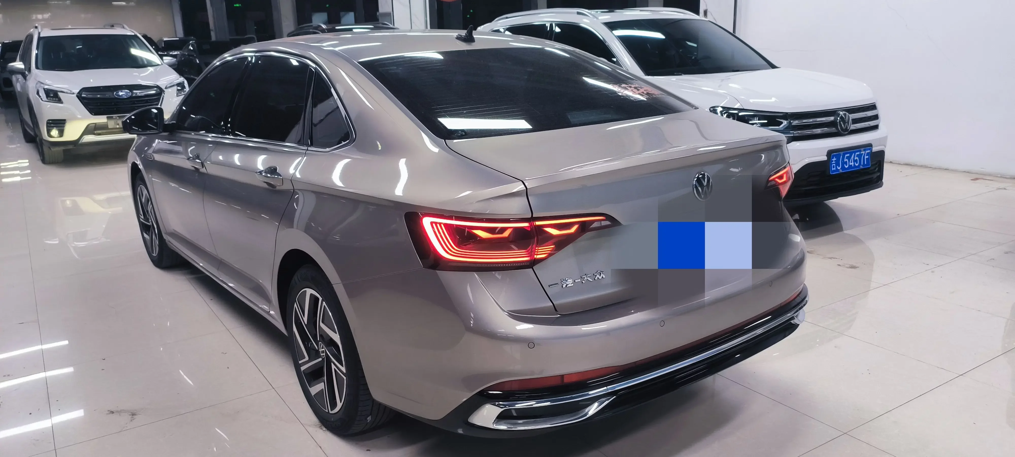 Volkswagen Sagitar